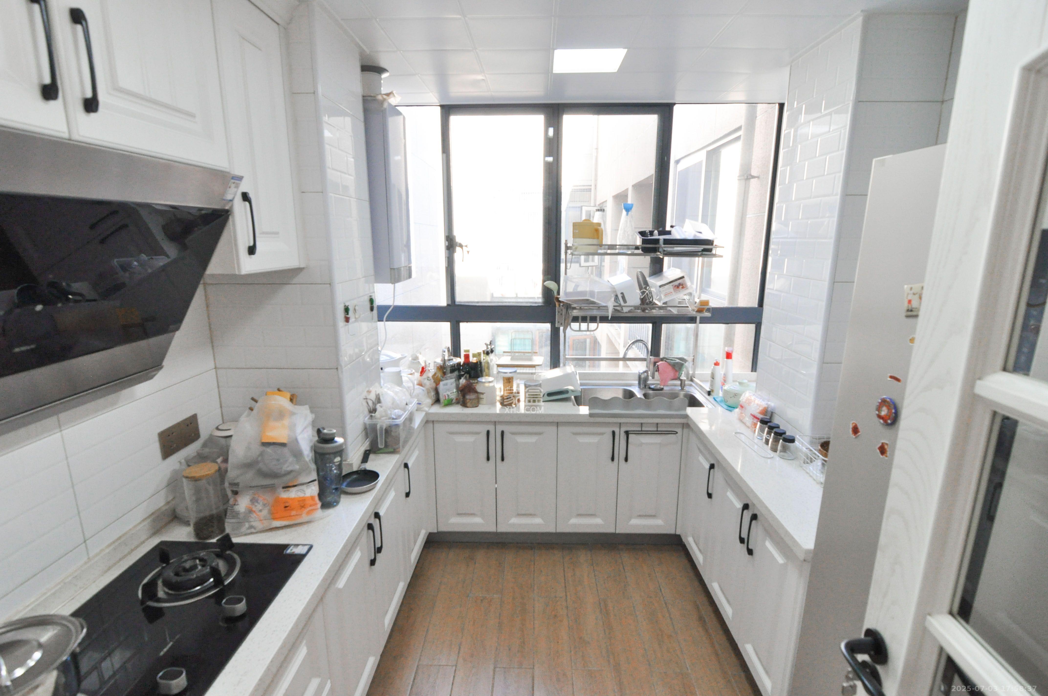 君康家园（梅溪湖七喜街）  3室2厅2卫    3500.0元/月室内图