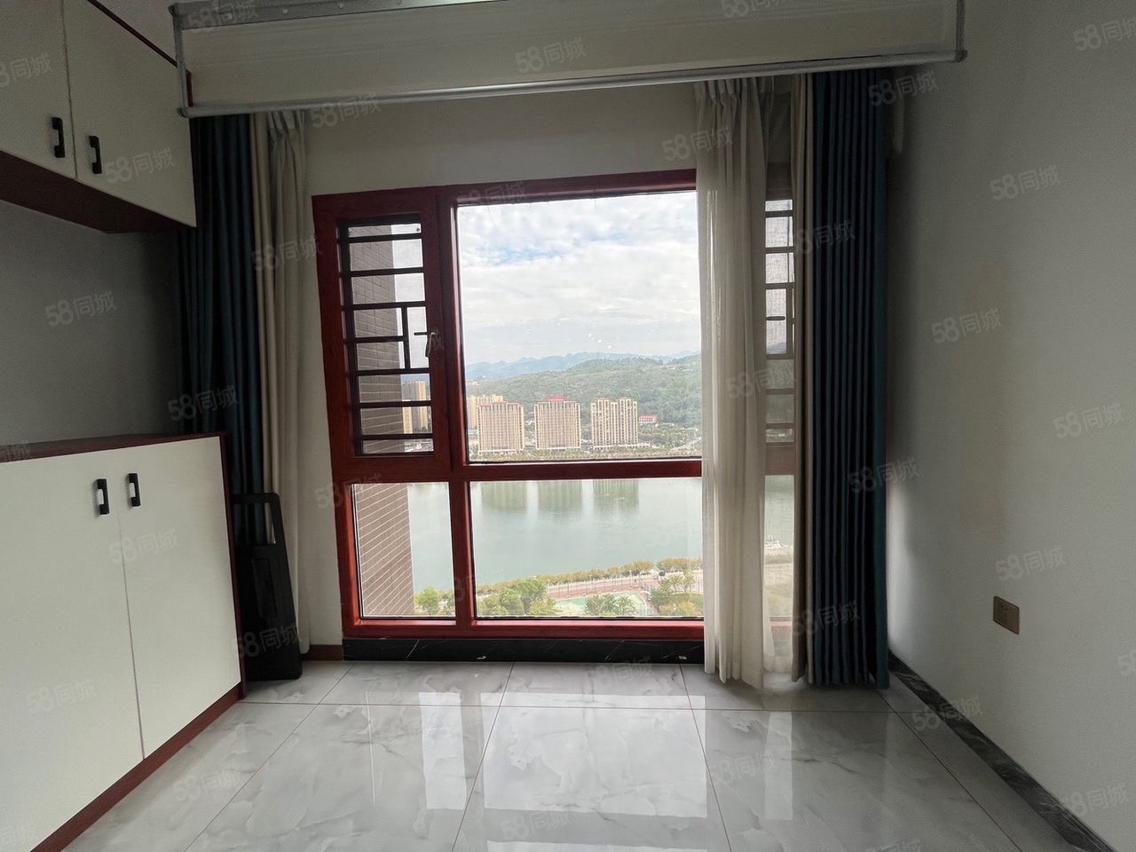 中天鹭鸶湾一期 2室1厅1卫 1700.0元/月 中天鹭鸶湾一期 2室1厅1卫 1700.0元/月室内图