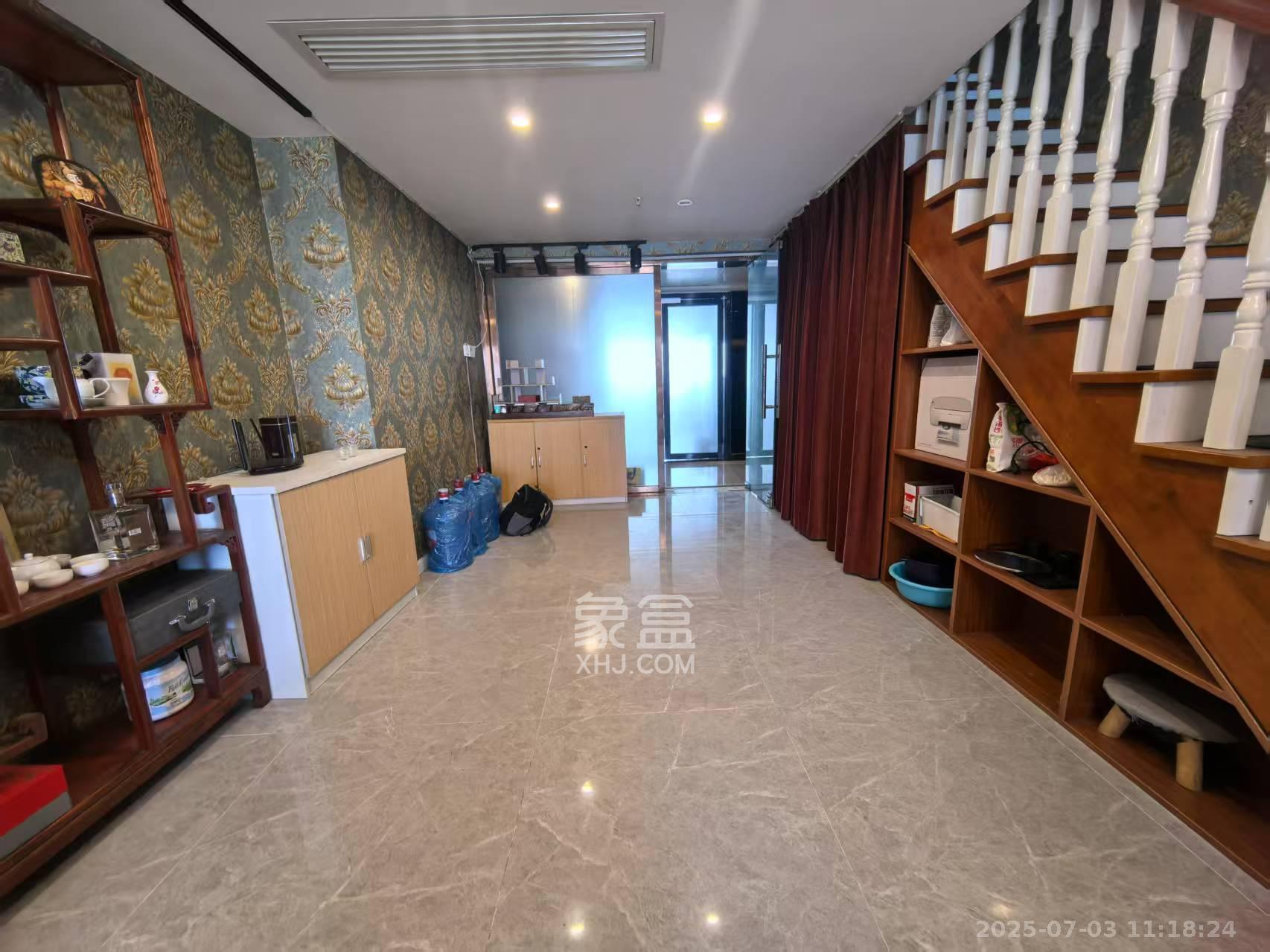 保利国际广场 1室1厅1卫 4600.0元/月 保利国际广场 1室1厅1卫 4600.0元/月室内图