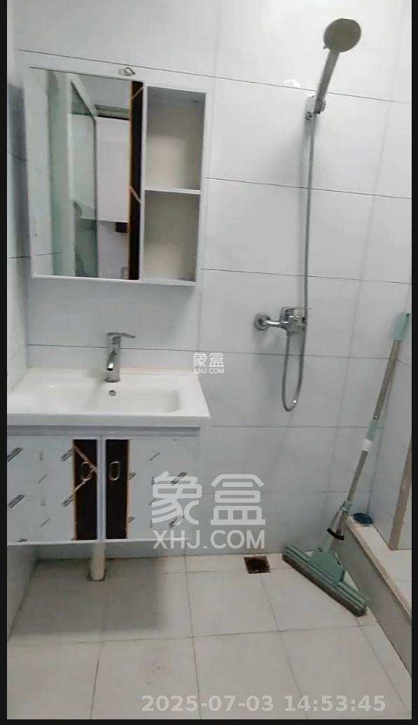 海伦春天  1室1厅1卫    1200.0元/月 海伦春天  1室1厅1卫    1200.0元/月室内图