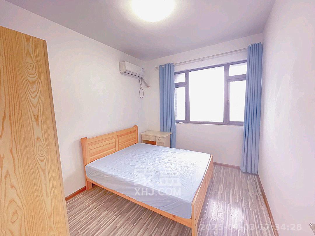 八方小区C区  3室2厅2卫   3500.00元/月室内图
