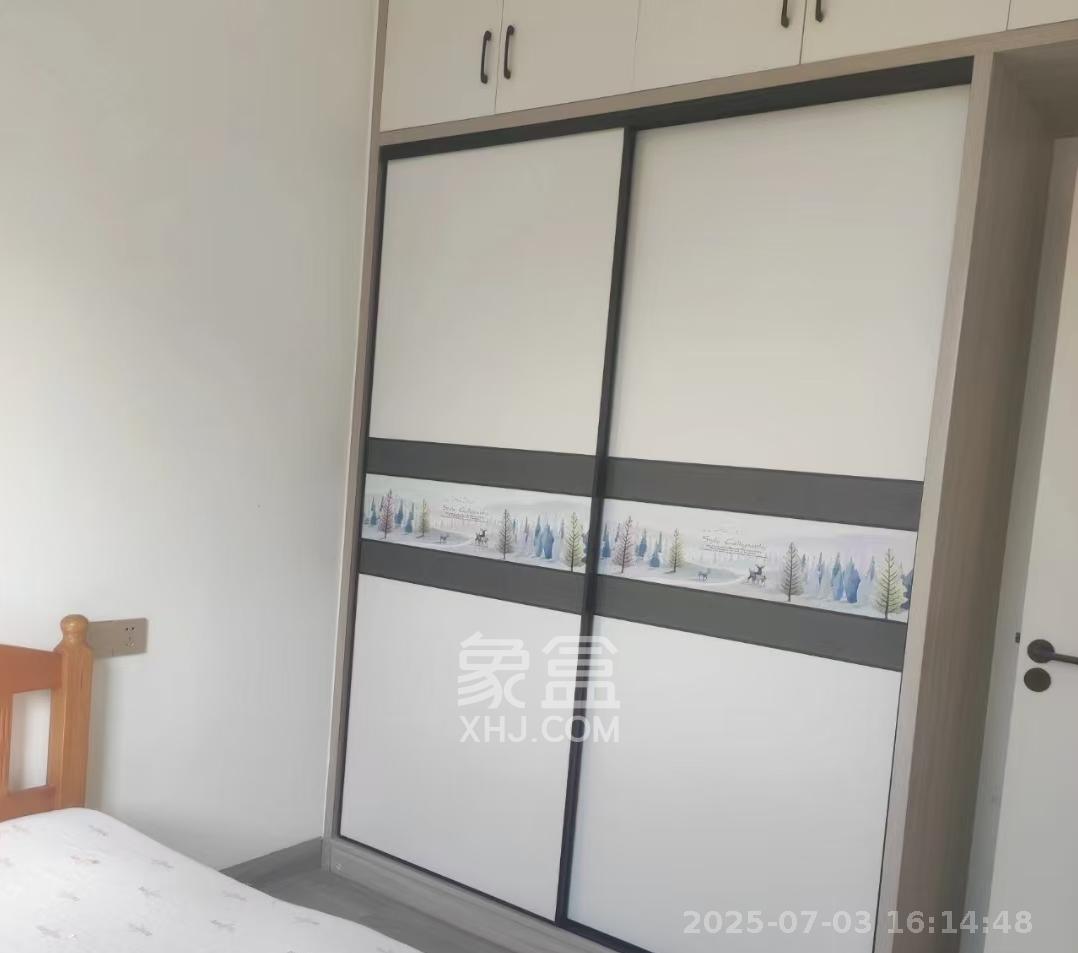 燕珑新寓  2室1厅1卫   2400.00元/月室内图