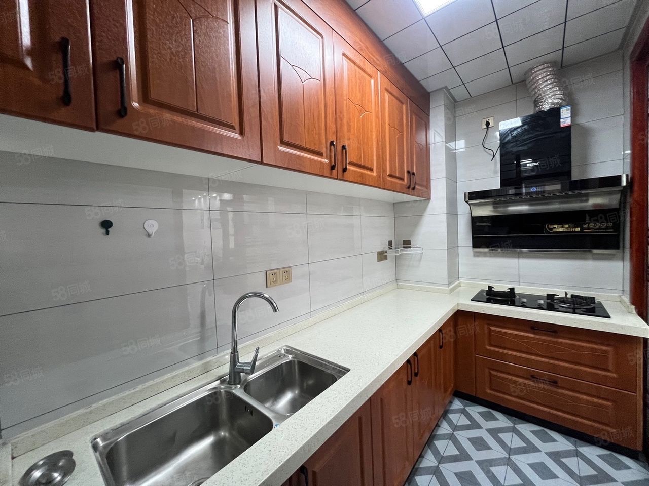 中天鹭鸶湾一期 2室1厅1卫 1700.0元/月 中天鹭鸶湾一期 2室1厅1卫 1700.0元/月室内图