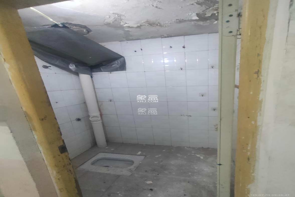 便河边社区 1室0厅0卫 3000.00元/月 便河边社区 1室0厅0卫 3000.00元/月室内图