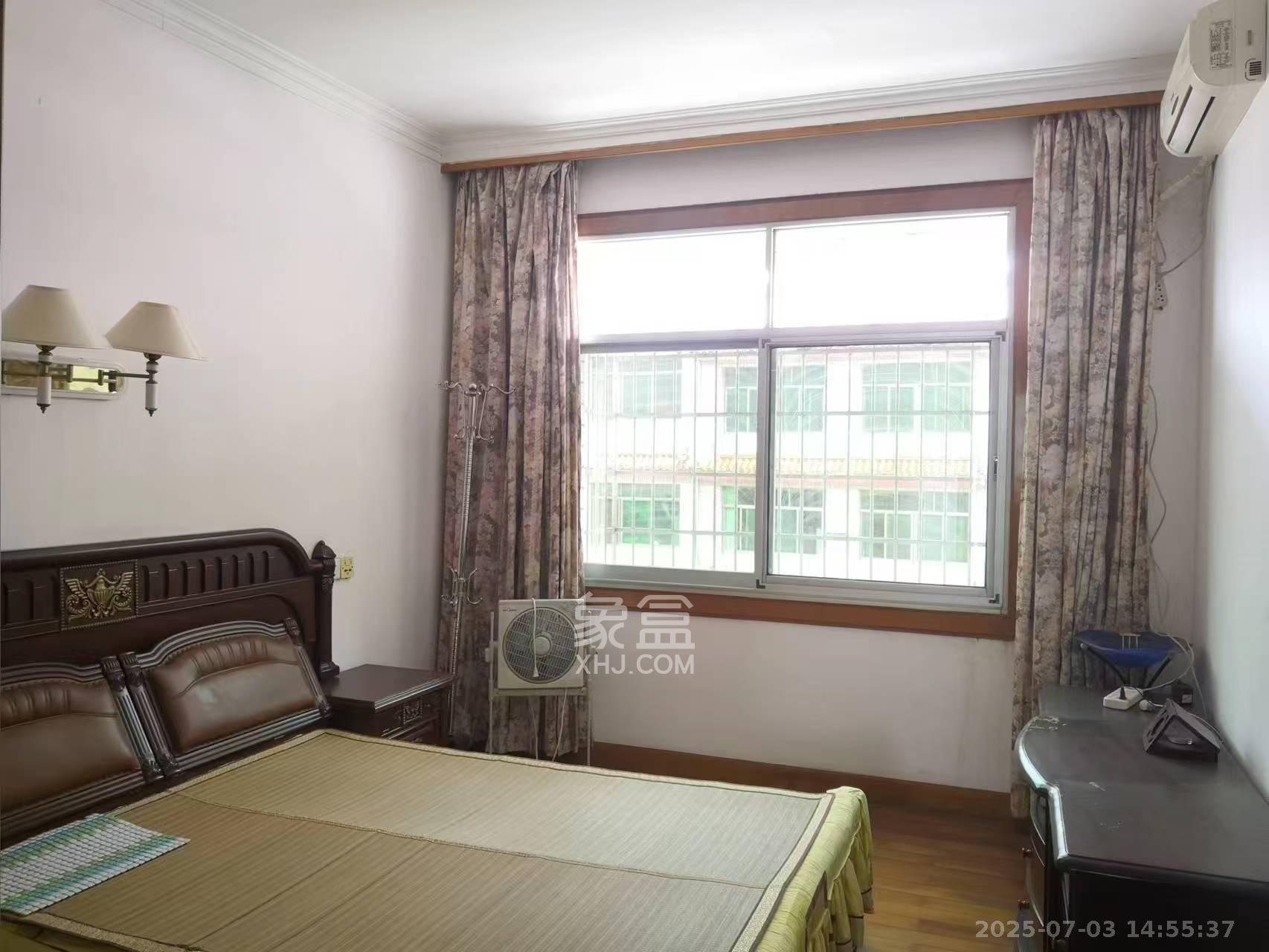 家馨园 3室1厅1卫 1000.0元/月 家馨园 3室1厅1卫 1000.0元/月室内图