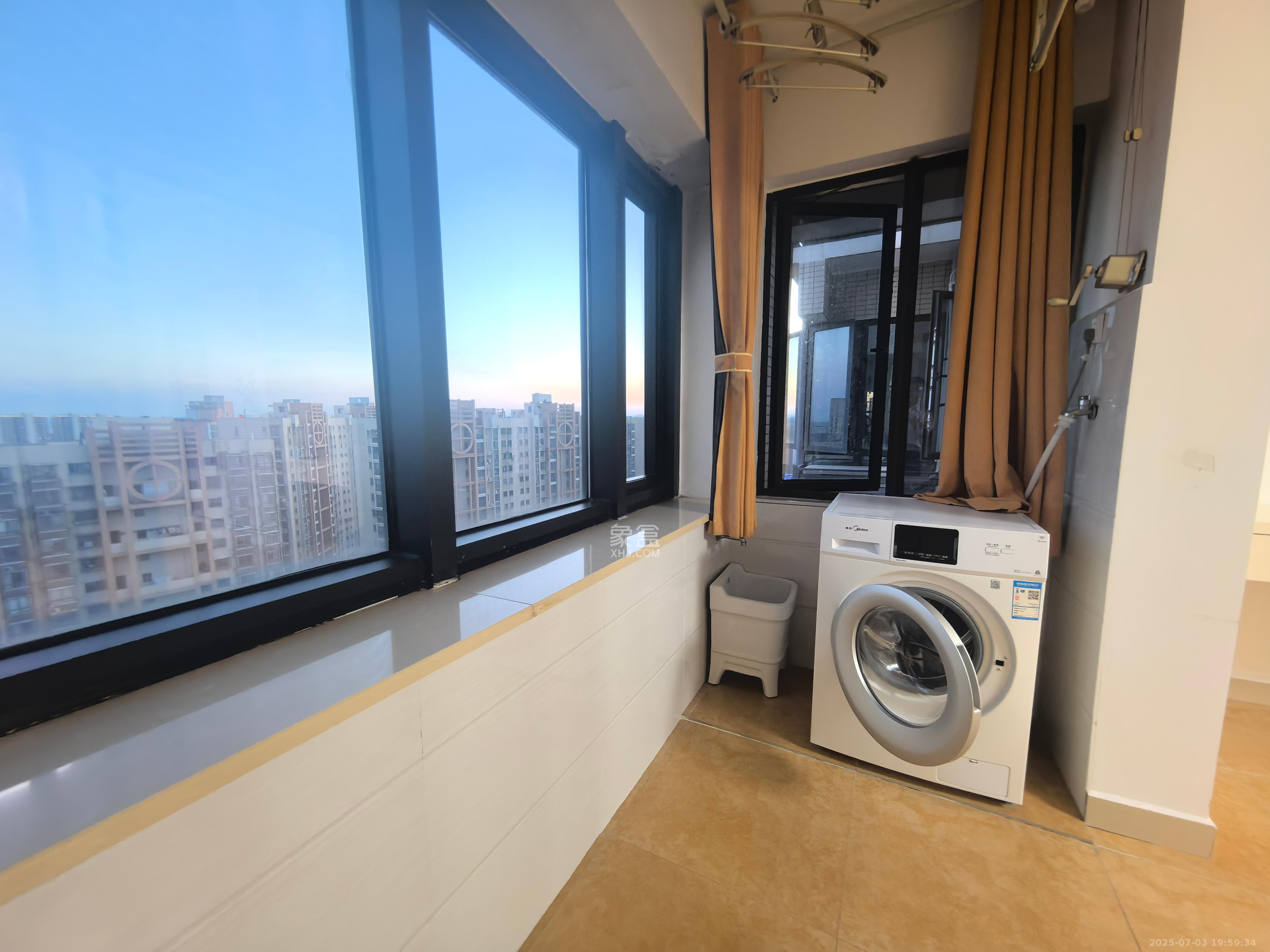 和庄  1室1厅1卫   1699.00元/月室内图