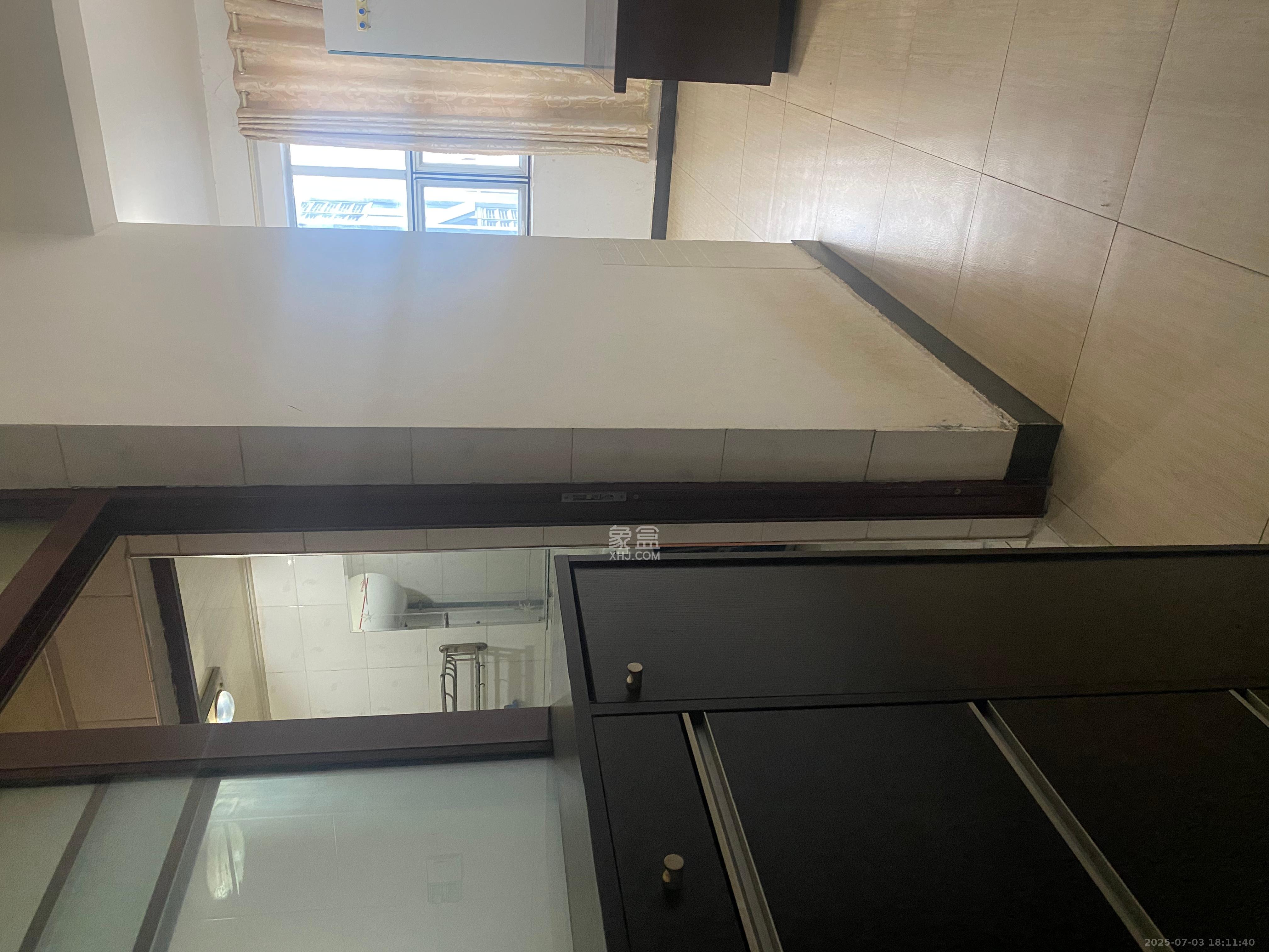 红星国际星城  1室1厅1卫    1500.0元/月 红星国际星城  1室1厅1卫    1500.0元/月室内图