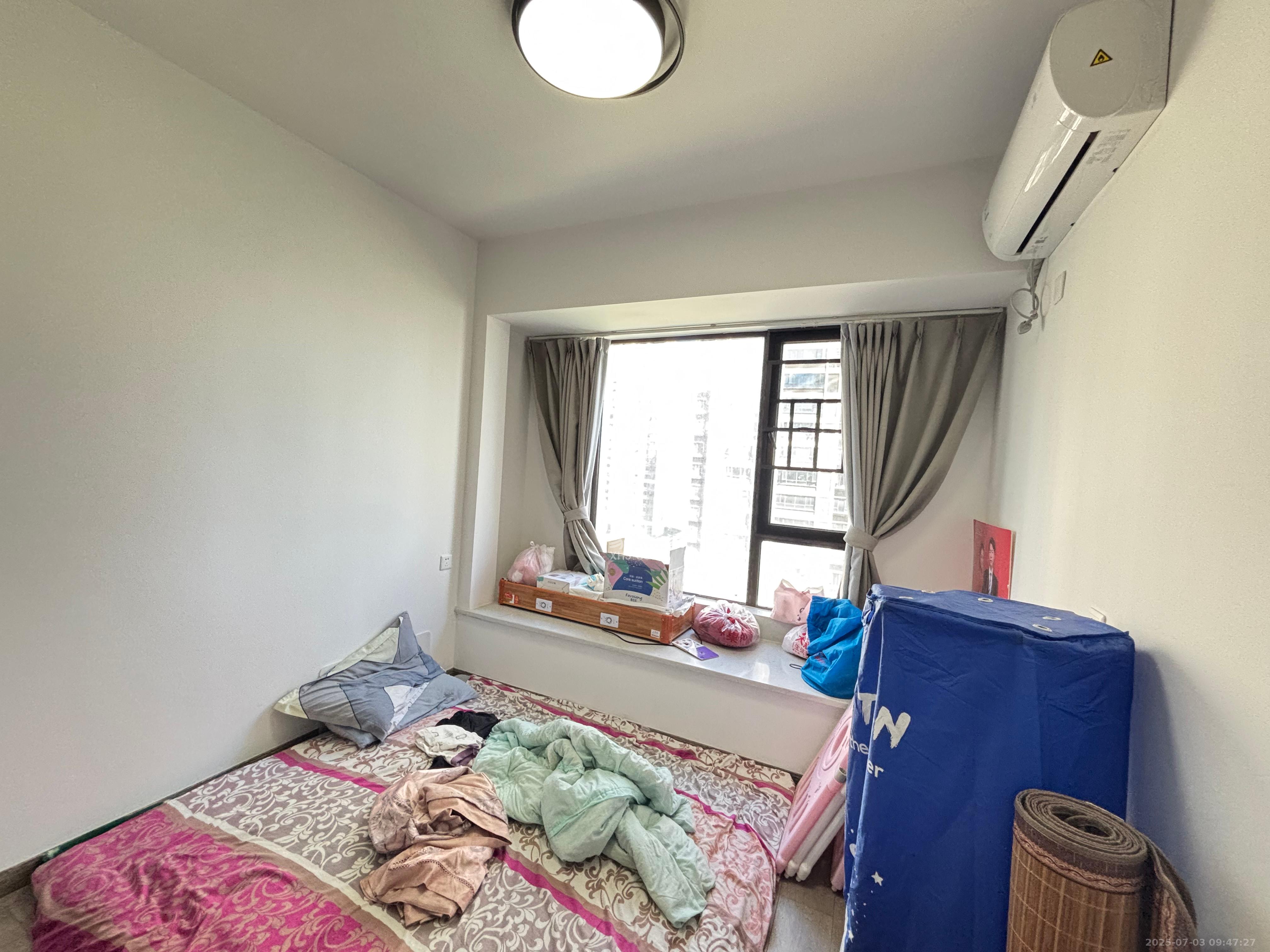 盘龙御和园  3室2厅2卫    3000.0元/月室内图