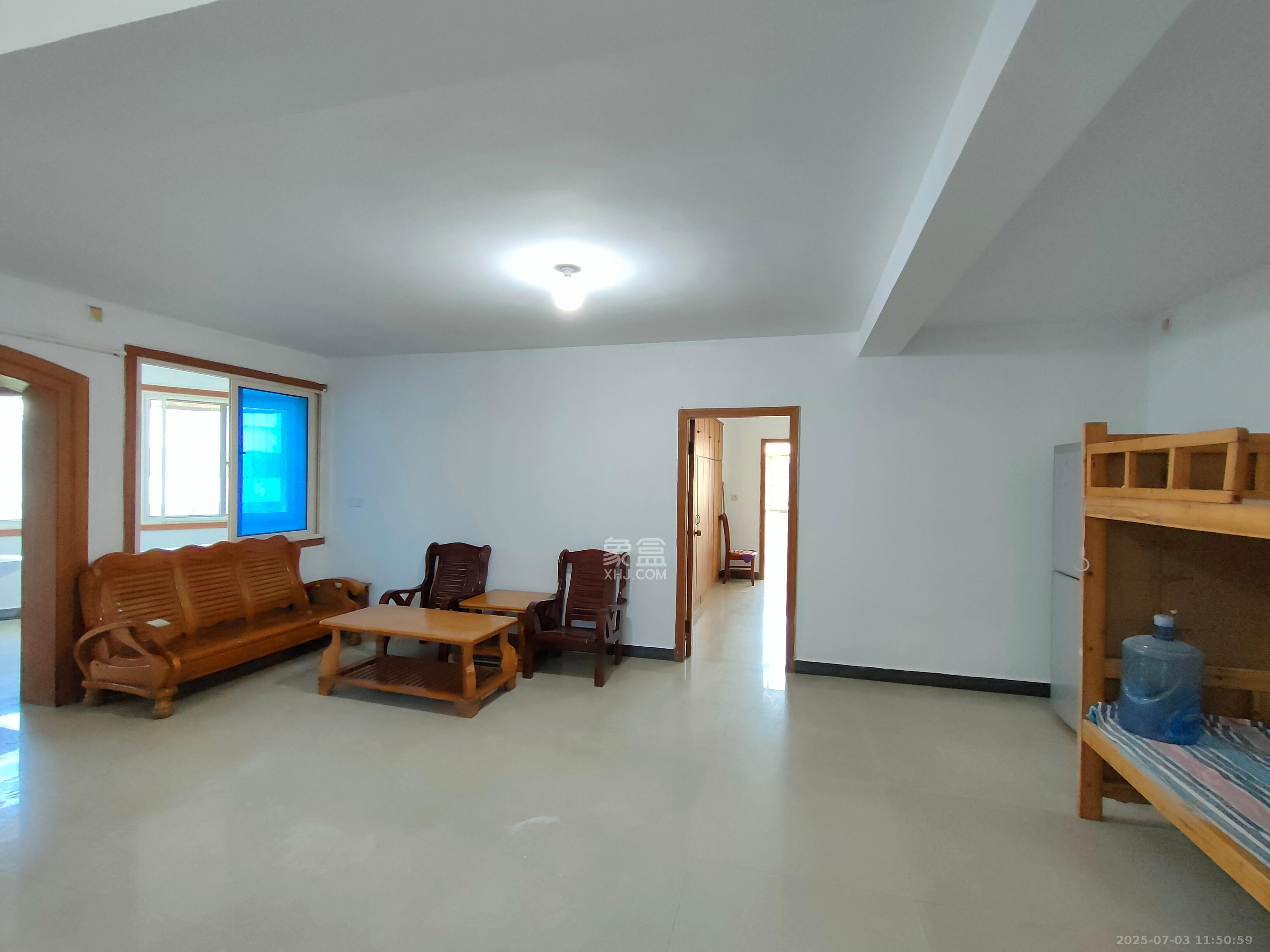 涂家冲社区（涂新小区、农商银行宿舍）  3室2厅1卫    2200.0元/月室内图1