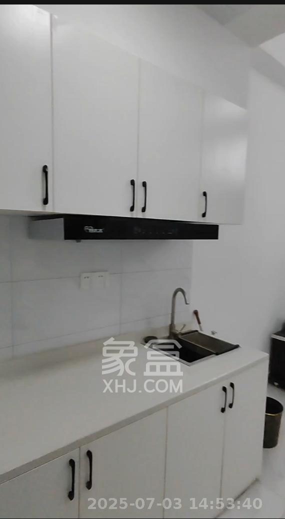 海伦春天  1室1厅1卫    1200.0元/月 海伦春天  1室1厅1卫    1200.0元/月室内图