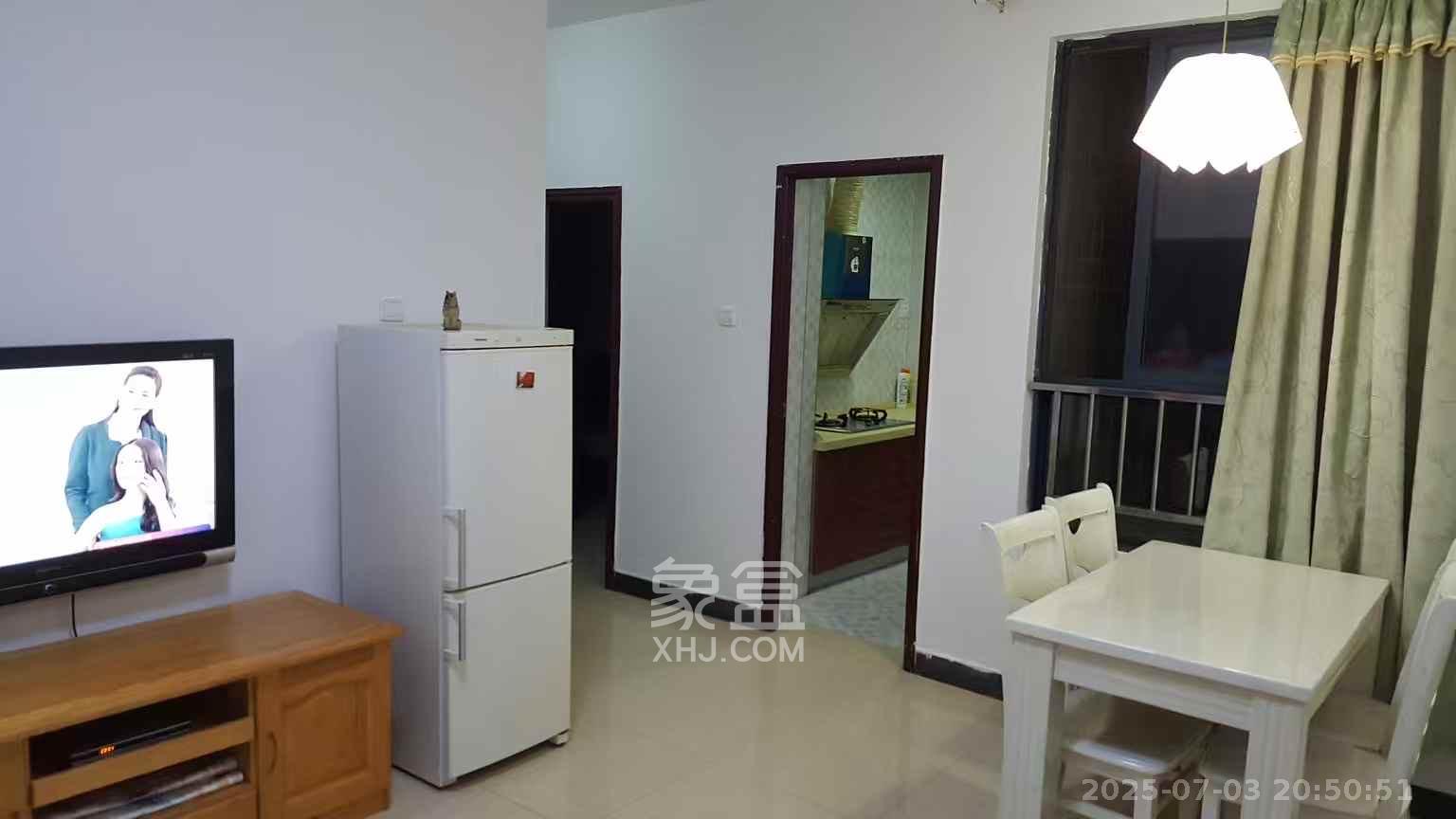 湘江世纪城映江苑  1室1厅1卫    1600.0元/月 湘江世纪城映江苑  1室1厅1卫    1600.0元/月室内图