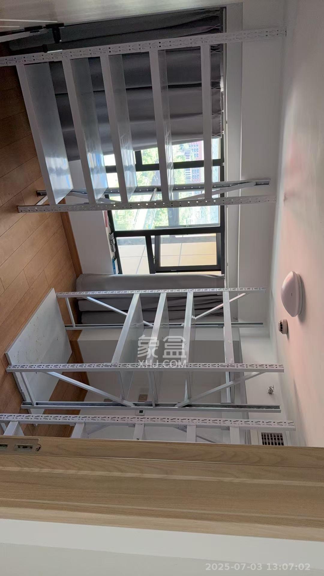 梦想新天地 3室2厅1卫 2100.0元/月 梦想新天地 3室2厅1卫 2100.0元/月室内图