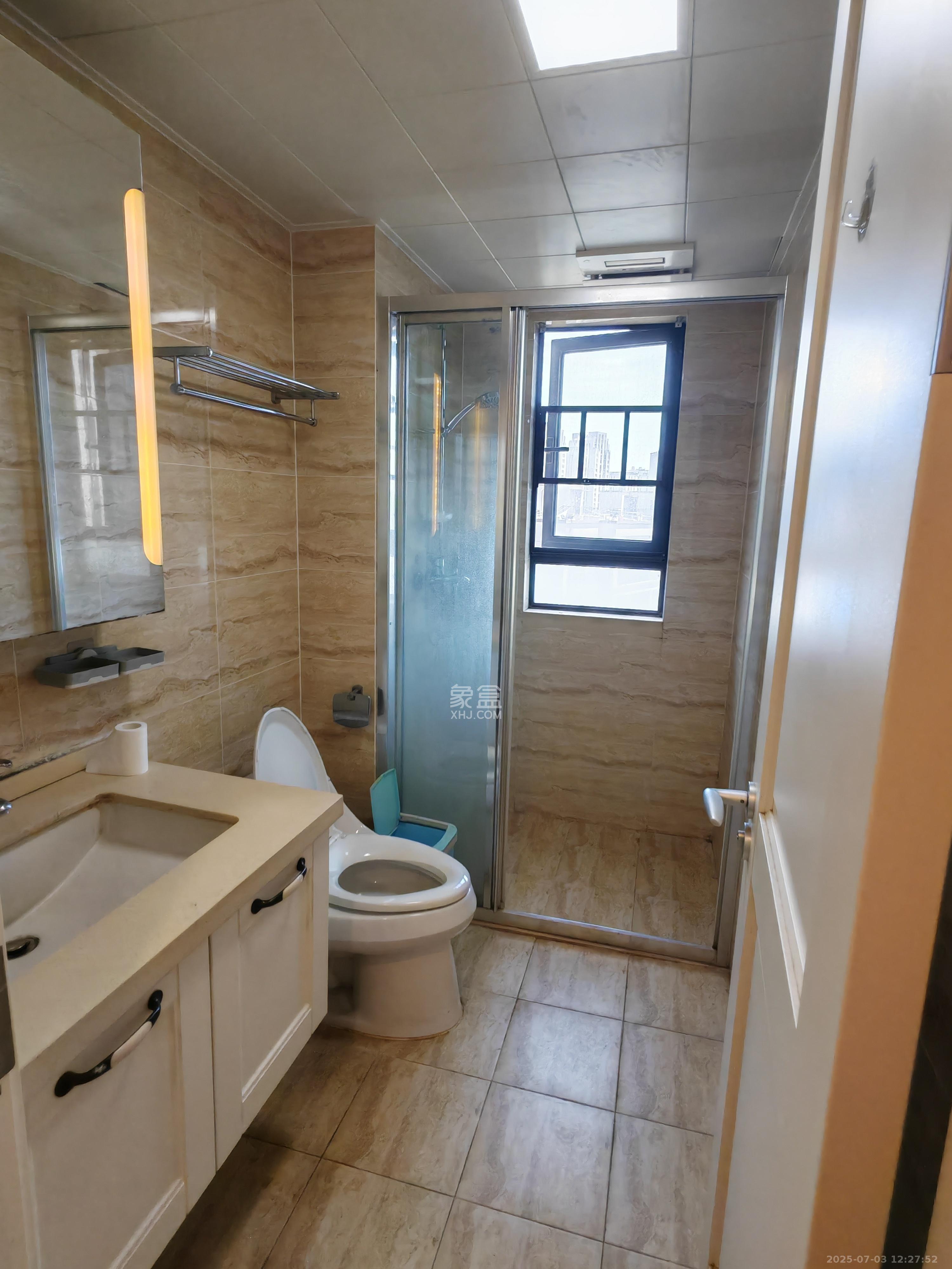 万科里梅溪郡 4室2厅2卫 4000.0元/月 万科里梅溪郡 4室2厅2卫 4000.0元/月室内图