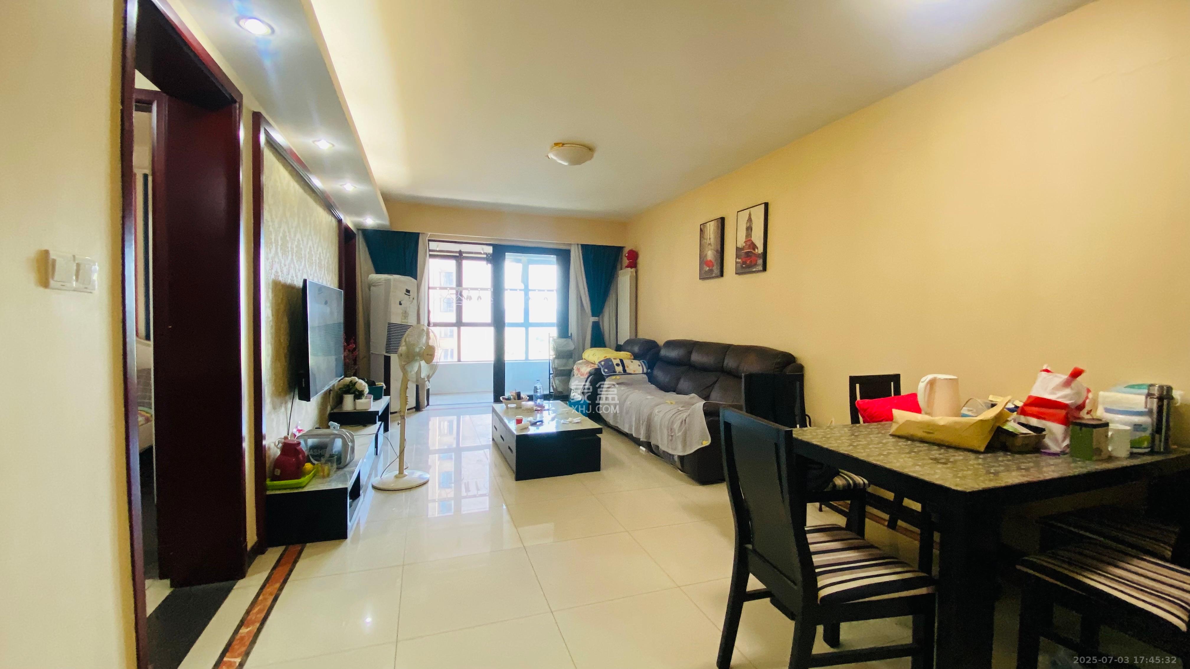 中海国际二期  3室2厅1卫    2200.0元/月 中海国际二期  3室2厅1卫    2200.0元/月室内图