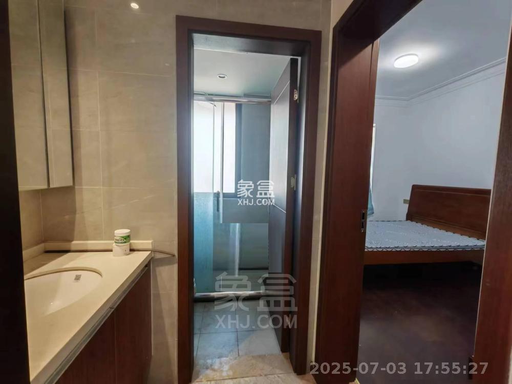 城际空间站 4室2厅2卫 1800.0元/月 城际空间站 4室2厅2卫 1800.0元/月室内图