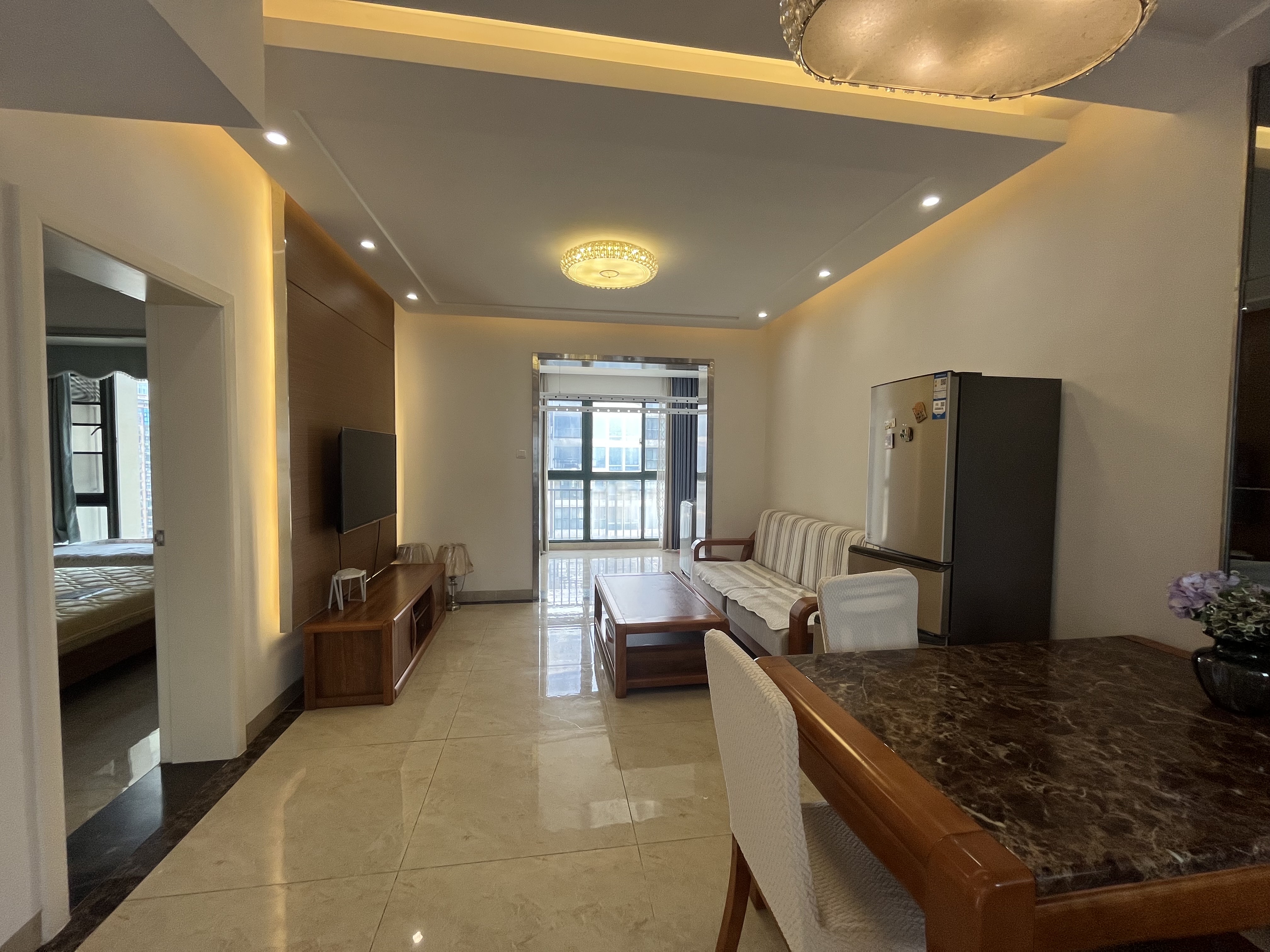 晨晖帝景 2室2厅1卫 2100.0元/月 晨晖帝景 2室2厅1卫 2100.0元/月室内图