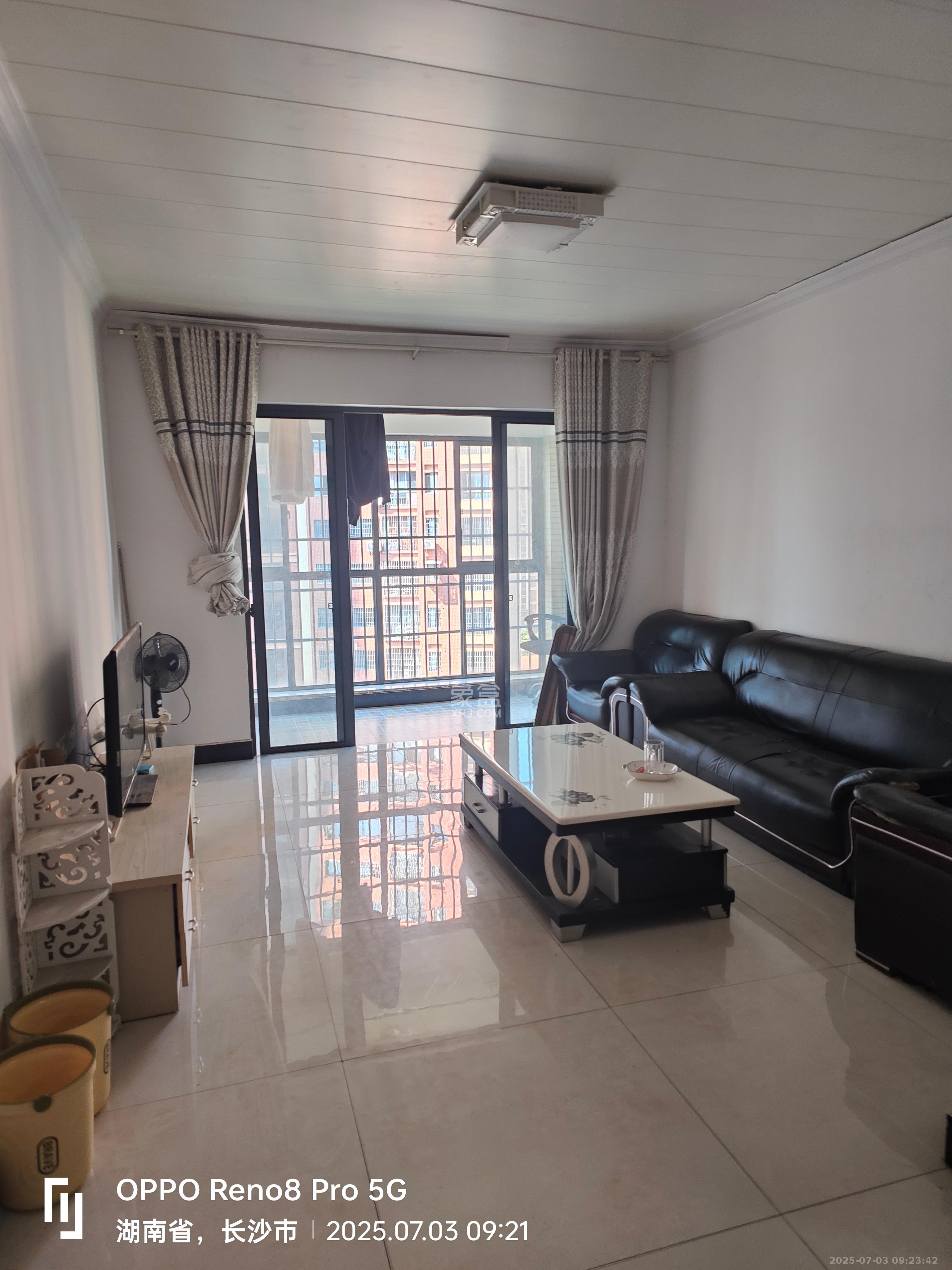 海德公园 2室2厅1卫 1600.00元/月 海德公园 2室2厅1卫 1600.00元/月室内图