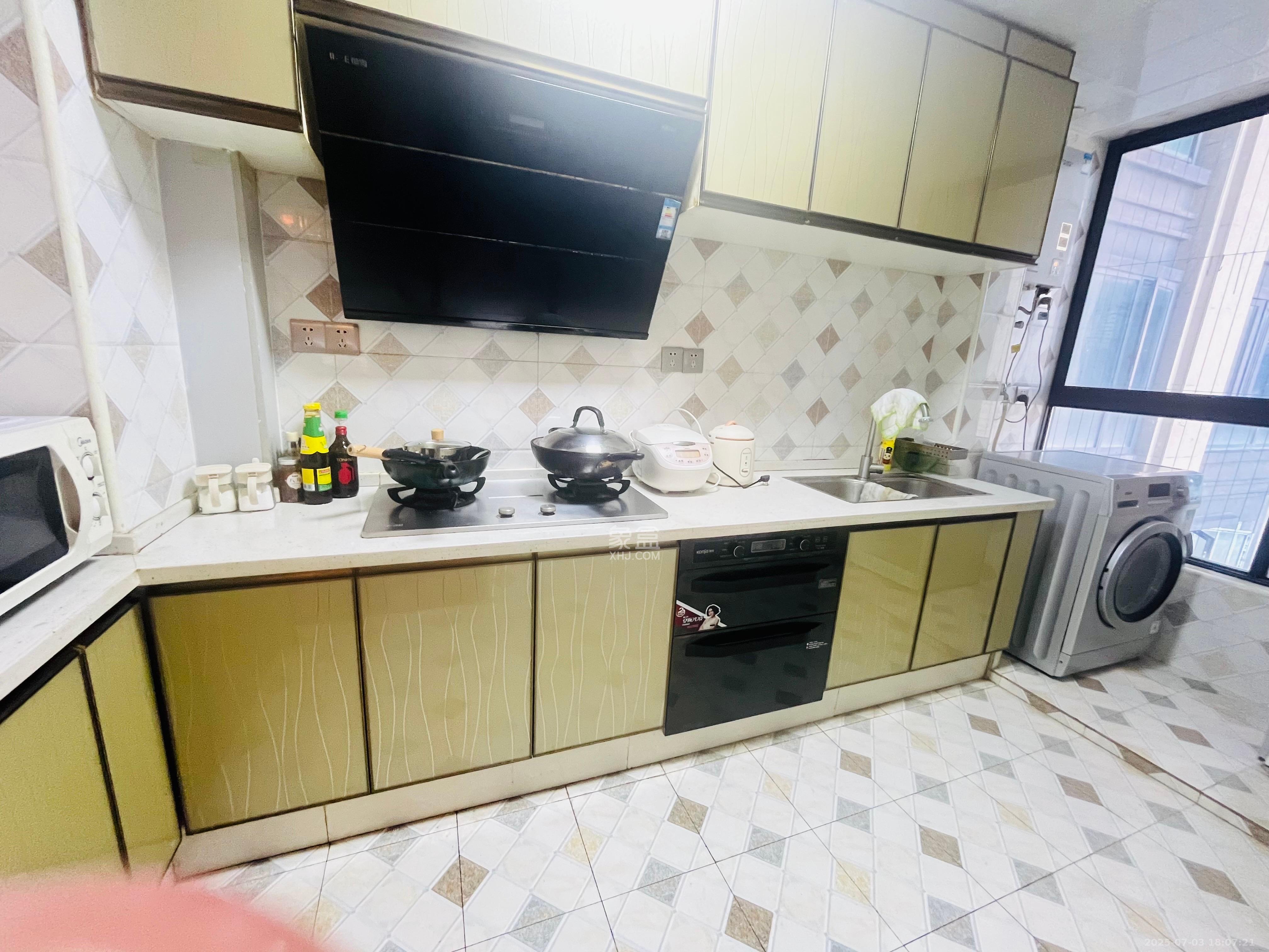 北大资源时光 3室2厅1卫 3000.0元/月 北大资源时光 3室2厅1卫 3000.0元/月室内图