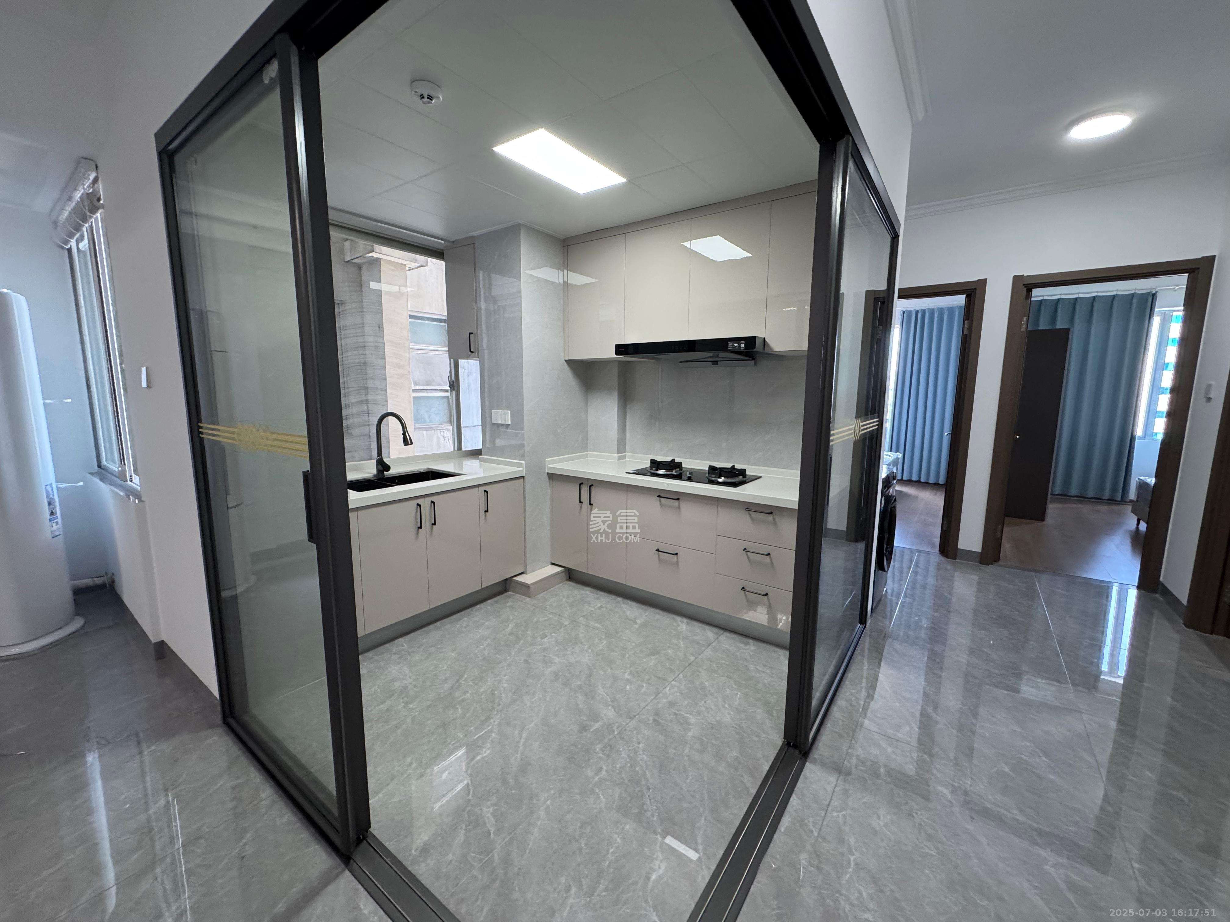 建鸿达现代城 3室2厅1卫 4800.0元/月 建鸿达现代城 3室2厅1卫 4800.0元/月室内图