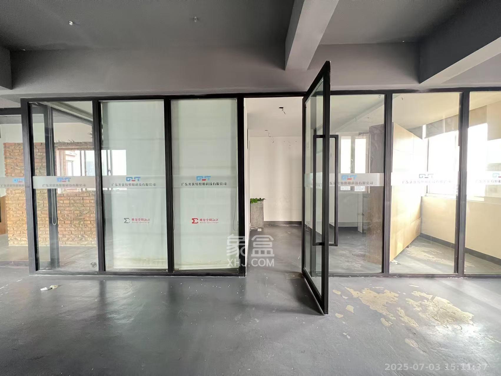 上河国际B座 2室1厅1卫 2600.0元/月 上河国际B座 2室1厅1卫 2600.0元/月室内图