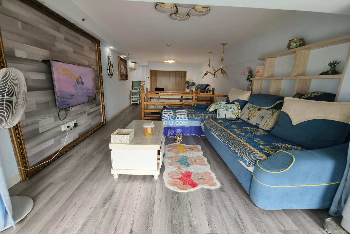 长城万富汇  3室2厅2卫    1800.0元/月 长城万富汇  3室2厅2卫    1800.0元/月室内图