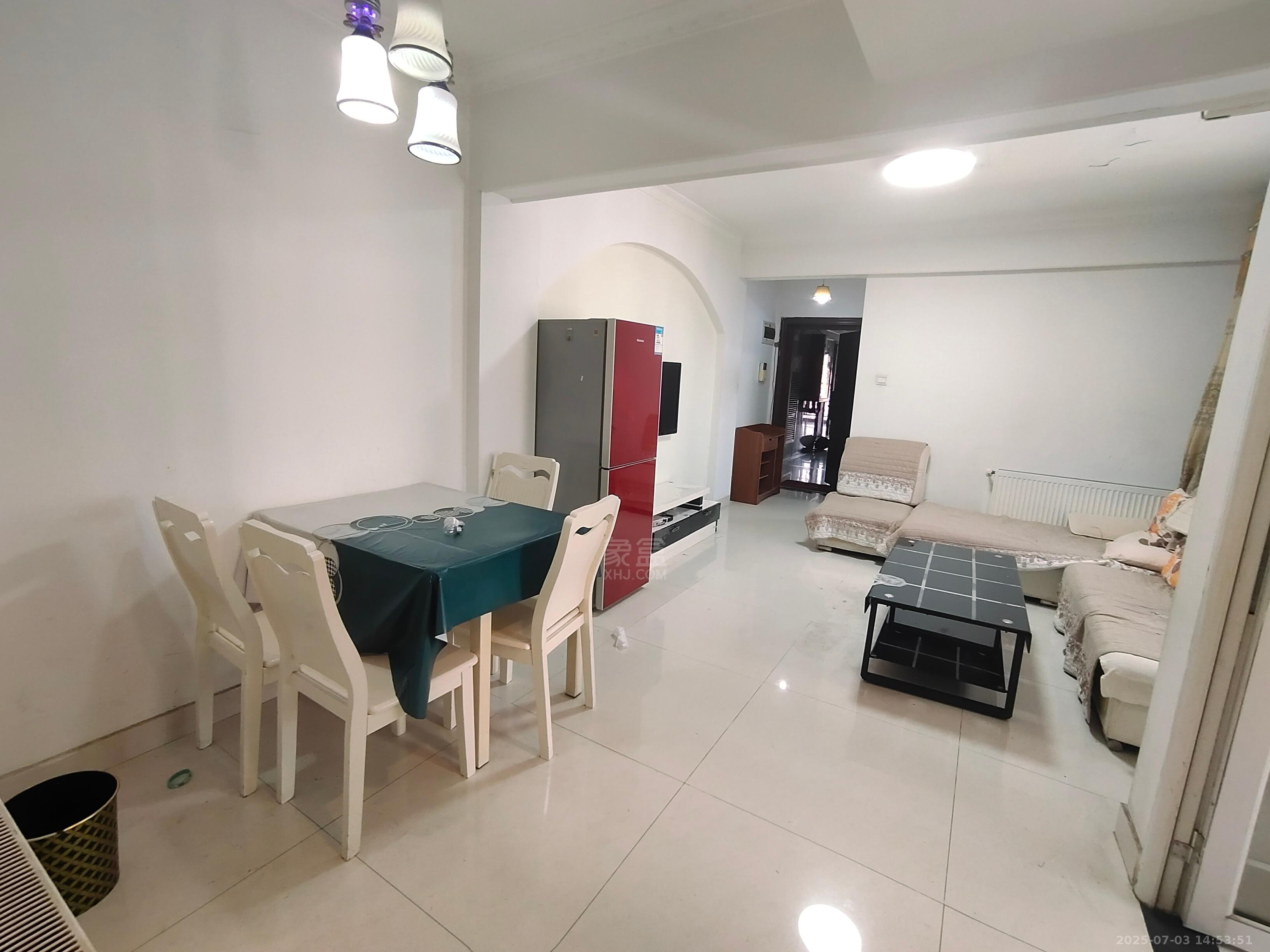 文化园三期  2室2厅1卫    1300.0元/月 文化园三期  2室2厅1卫    1300.0元/月室内图