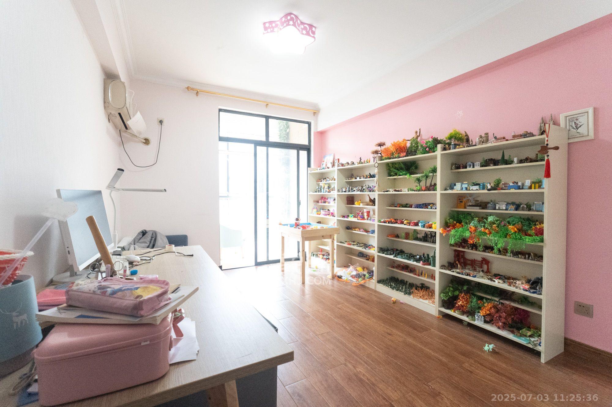 美林水郡 3室2厅2卫 3000.0元/月 美林水郡 3室2厅2卫 3000.0元/月室内图