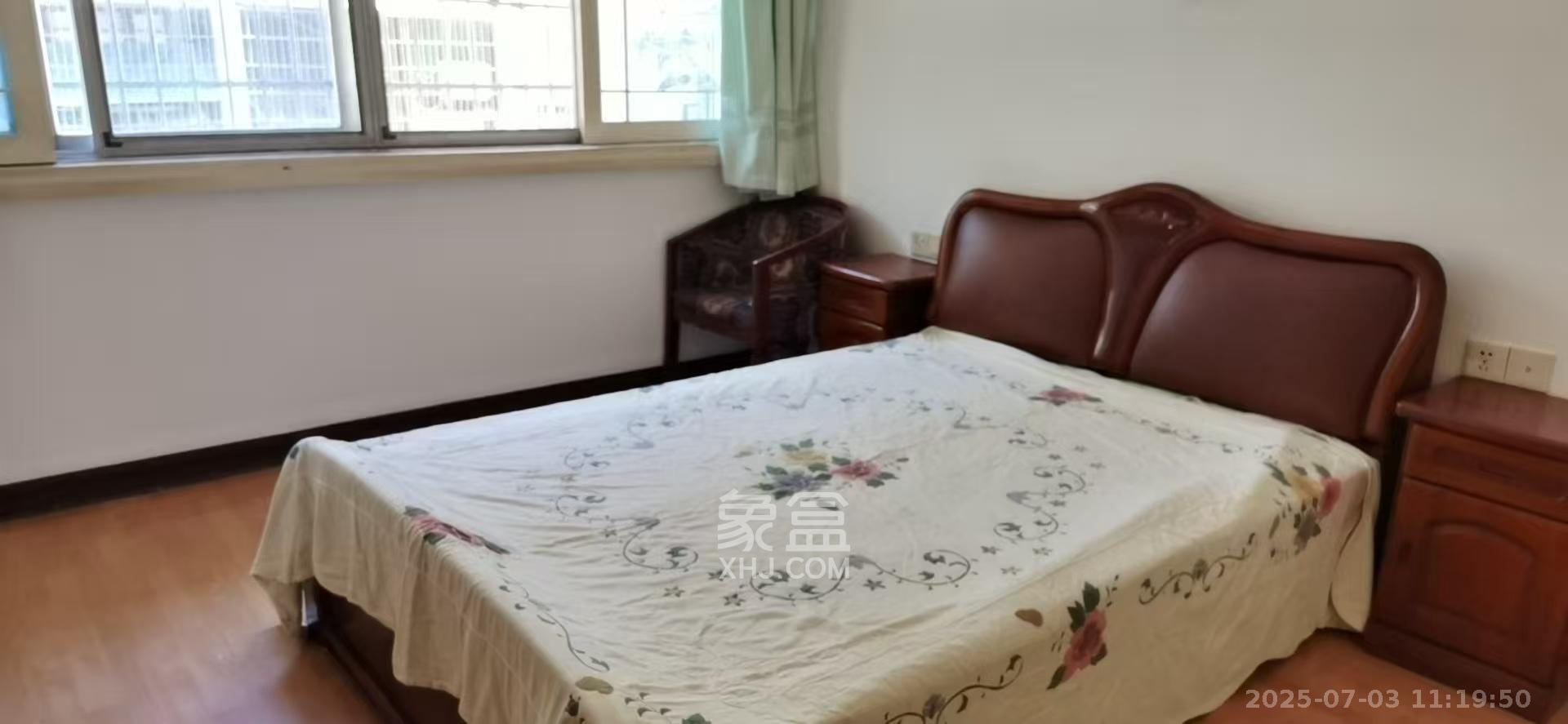 学院新村  2室1厅1卫    3200.0元/月 学院新村  2室1厅1卫    3200.0元/月室内图