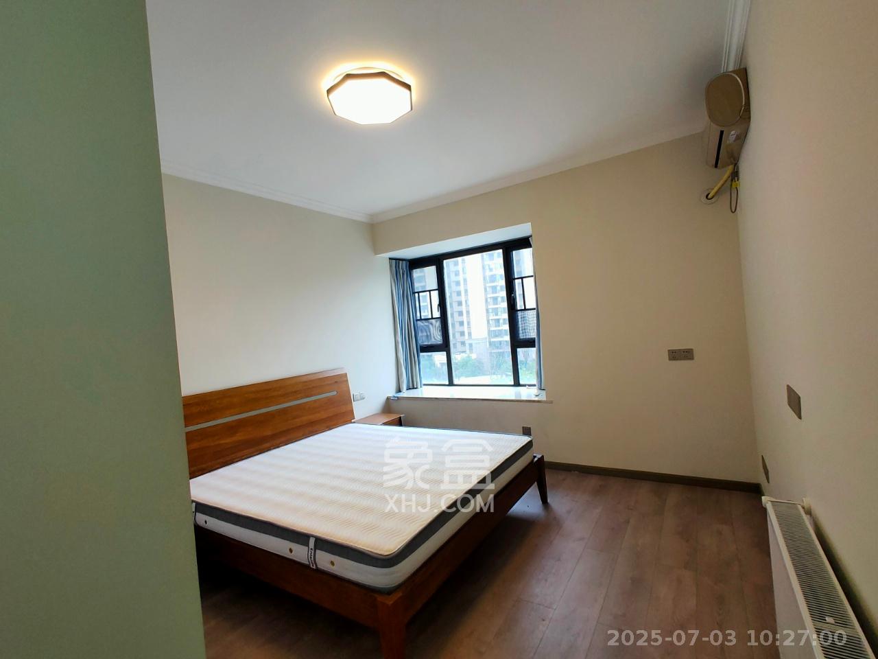 华润桃源里 4室2厅2卫 2400.0元/月 华润桃源里 4室2厅2卫 2400.0元/月室内图