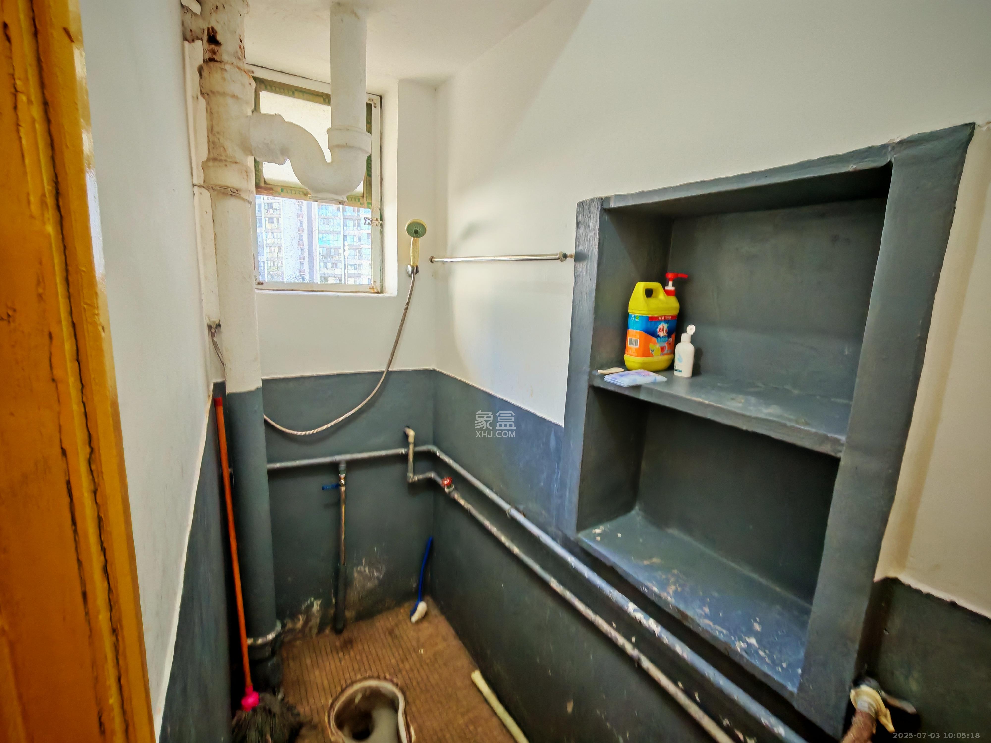 人造板厂宿舍(新河北堤1号) 2室1厅1卫 1500.0元/月 人造板厂宿舍(新河北堤1号) 2室1厅1卫 1500.0元/月室内图