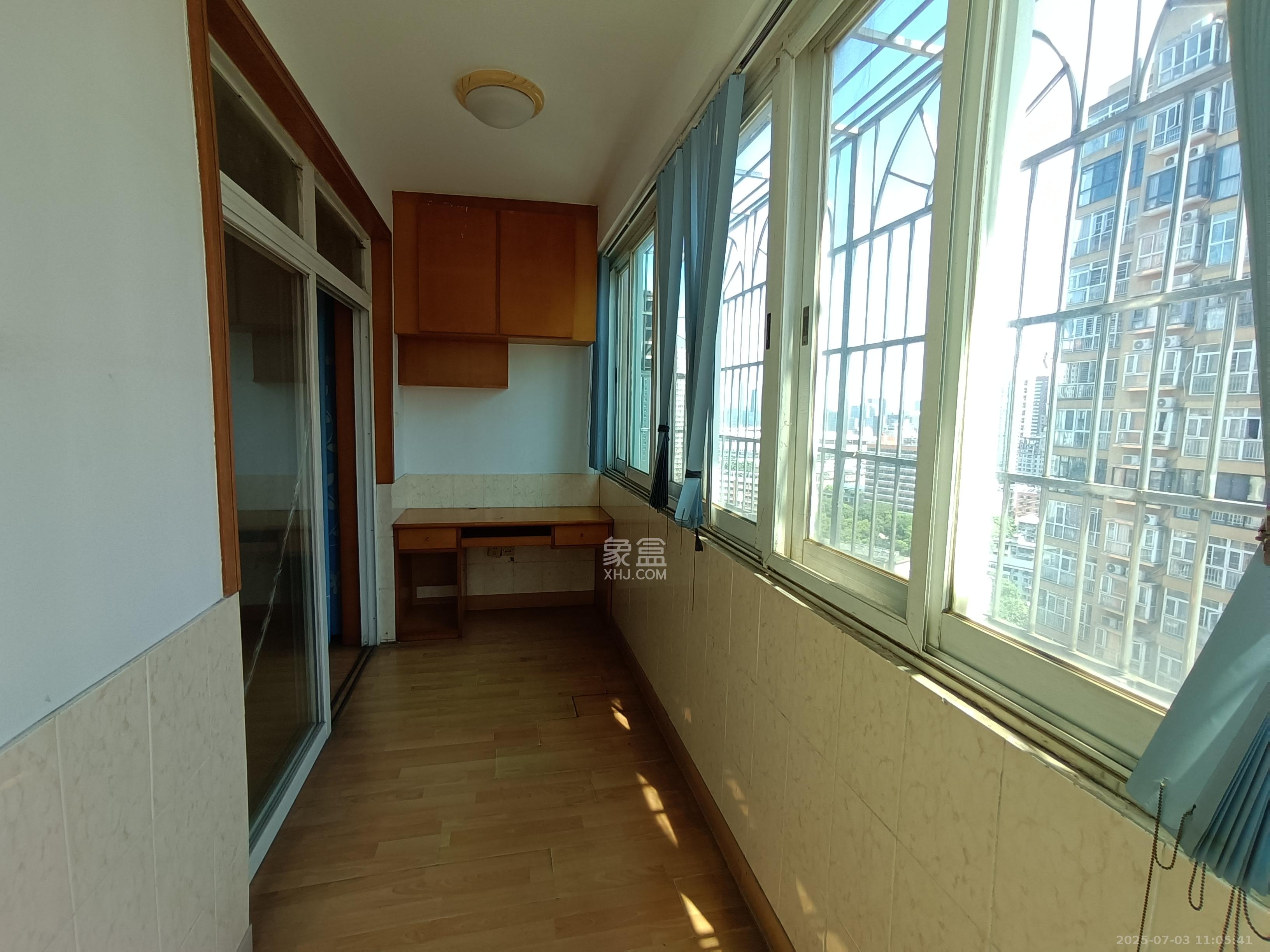 电信308  2室1厅1卫    2800.0元/月室内图