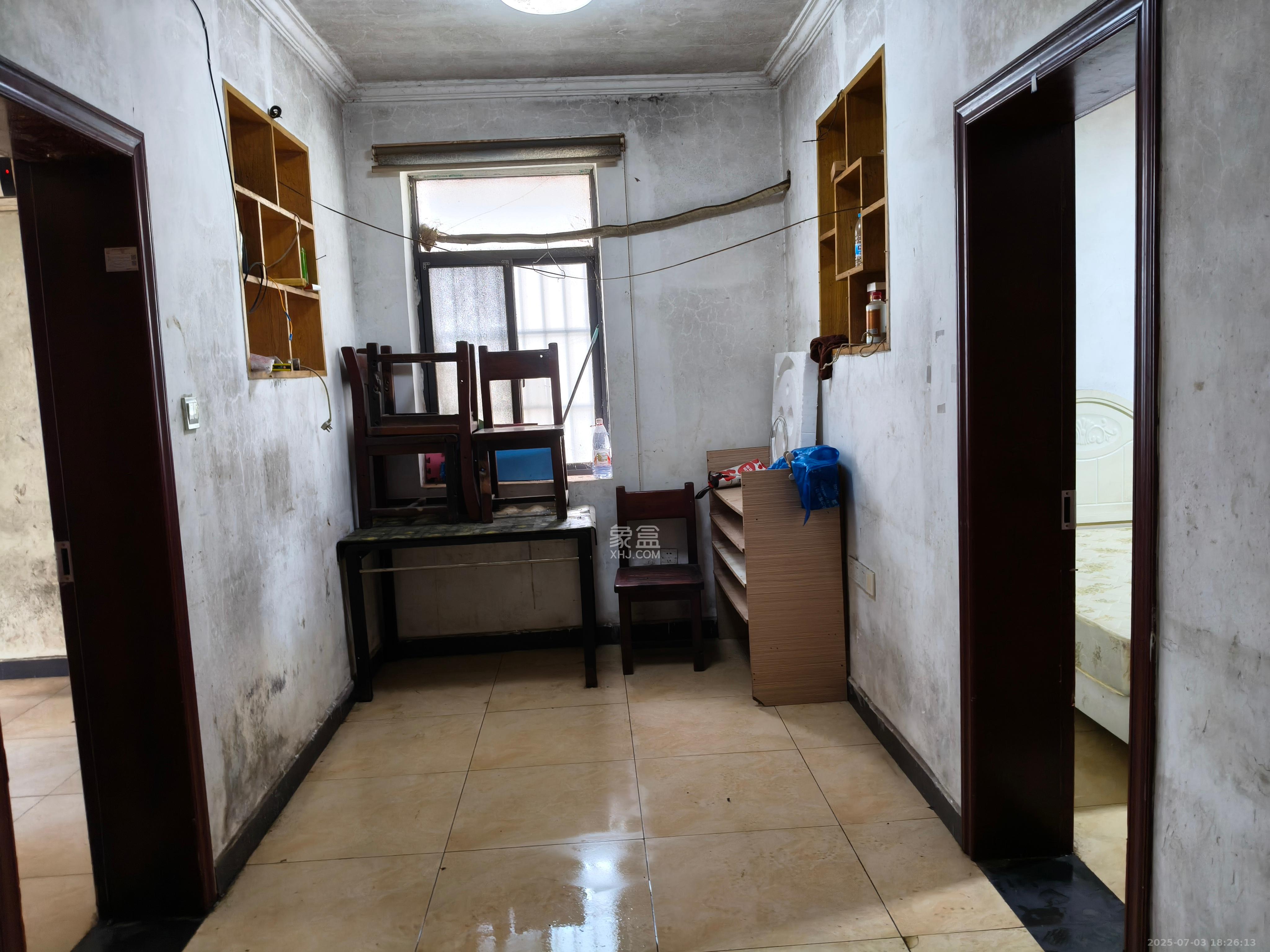 阿弥岭一片(长沙制药厂宿舍) 2室1厅1卫 1600.0元/月 阿弥岭一片(长沙制药厂宿舍) 2室1厅1卫 1600.0元/月室内图