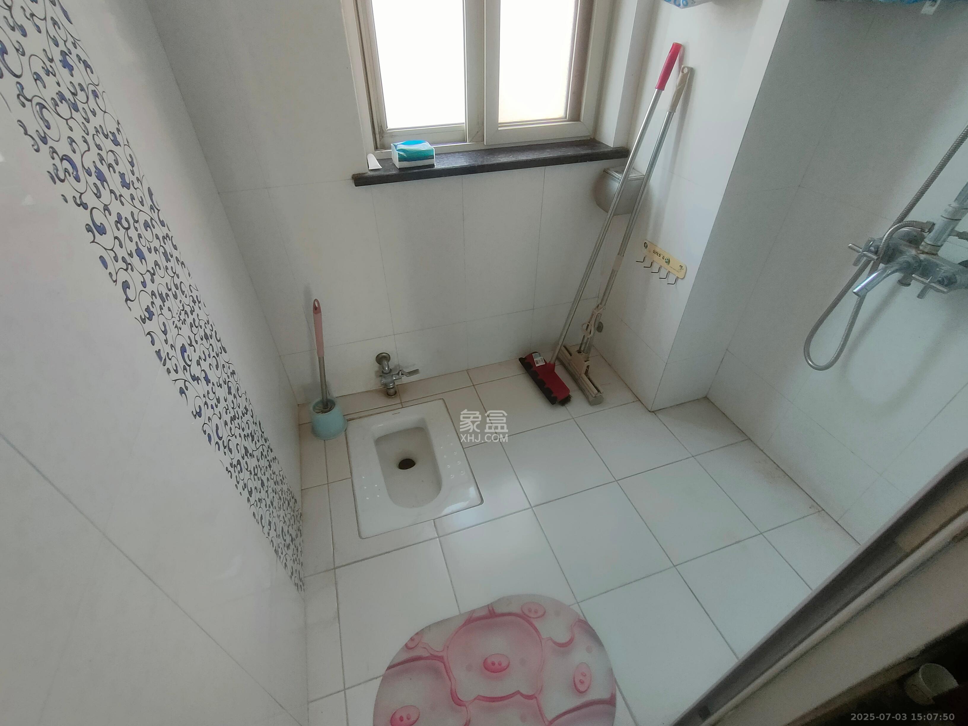 鸿景雅苑 3室2厅2卫 3600.0元/月 鸿景雅苑 3室2厅2卫 3600.0元/月室内图