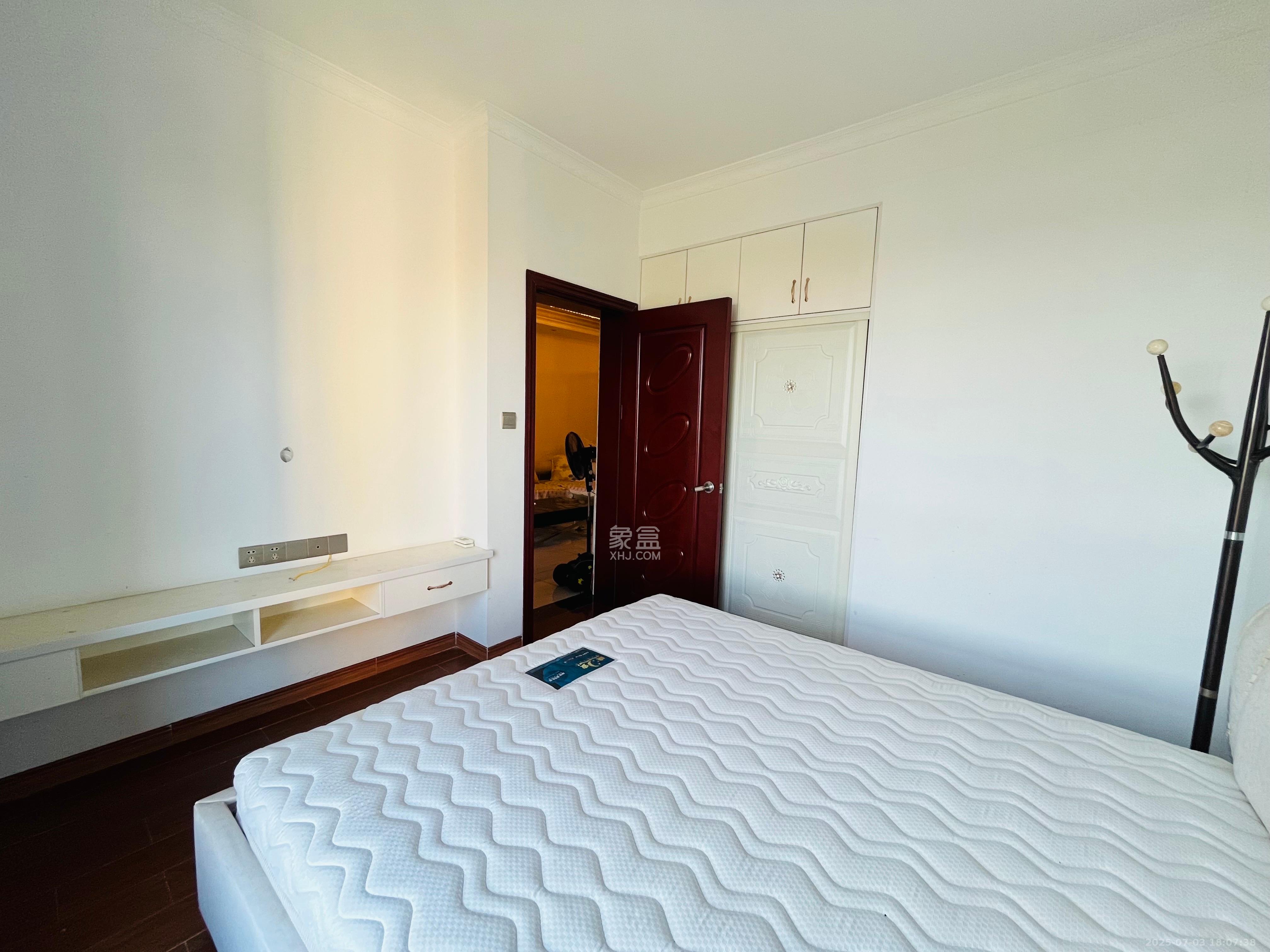 北大资源时光 3室2厅1卫 3000.0元/月 北大资源时光 3室2厅1卫 3000.0元/月室内图