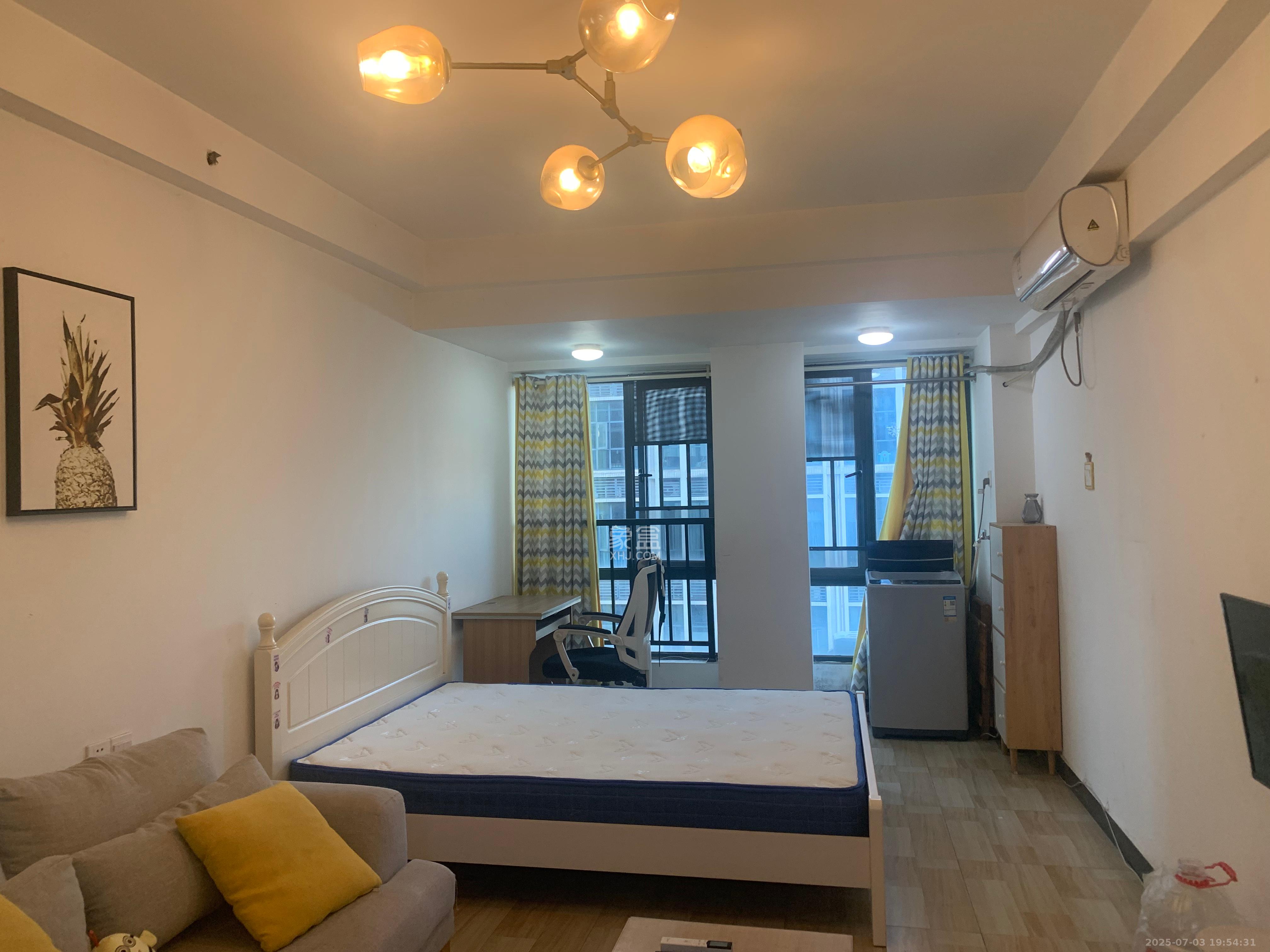 中建芙蓉嘉苑 1室1厅1卫 1200.0元/月 中建芙蓉嘉苑 1室1厅1卫 1200.0元/月室内图