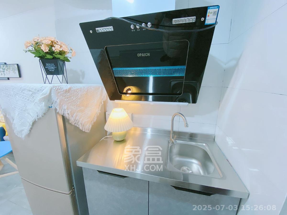 长远华樟名府  1室0厅0卫   1800.00元/月室内图