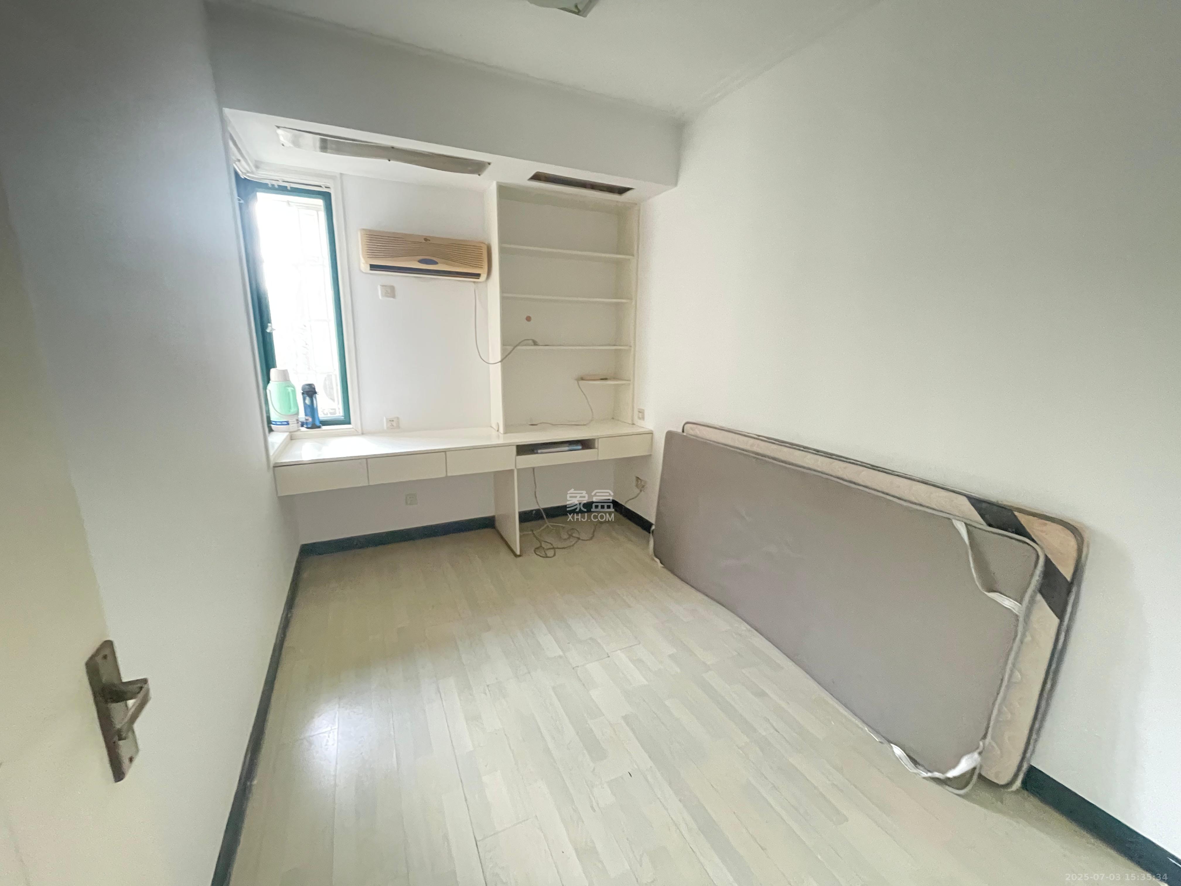 华盛家园  3室2厅2卫    2000.0元/月 华盛家园  3室2厅2卫    2000.0元/月室内图