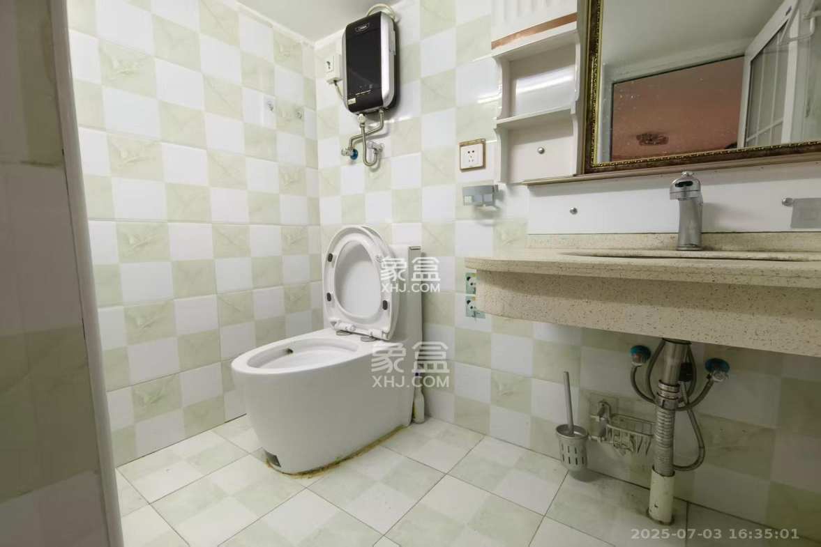 长城万富汇  3室2厅2卫    1800.0元/月 长城万富汇  3室2厅2卫    1800.0元/月室内图