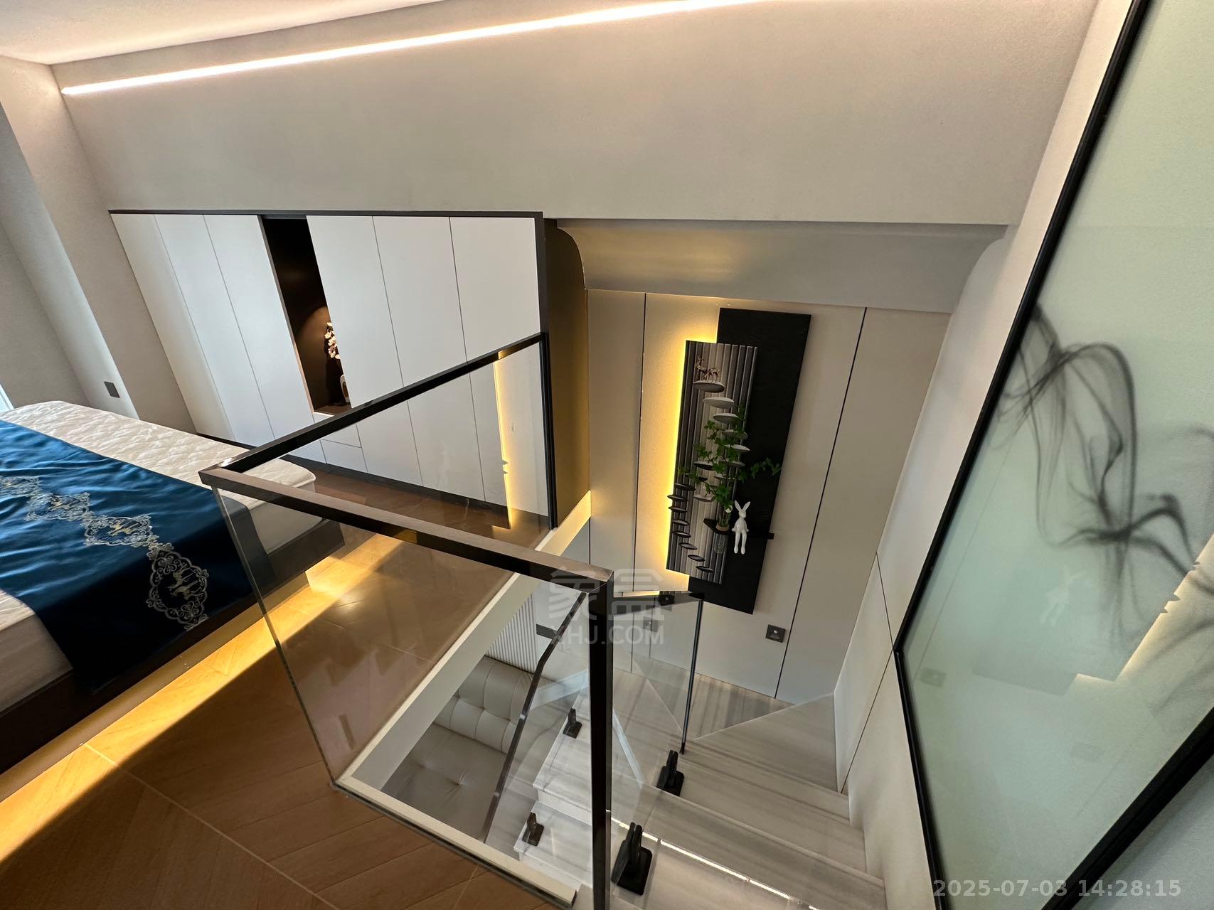 桂鑫汇文中心 1室1厅1卫 3200.0元/月 桂鑫汇文中心 1室1厅1卫 3200.0元/月室内图