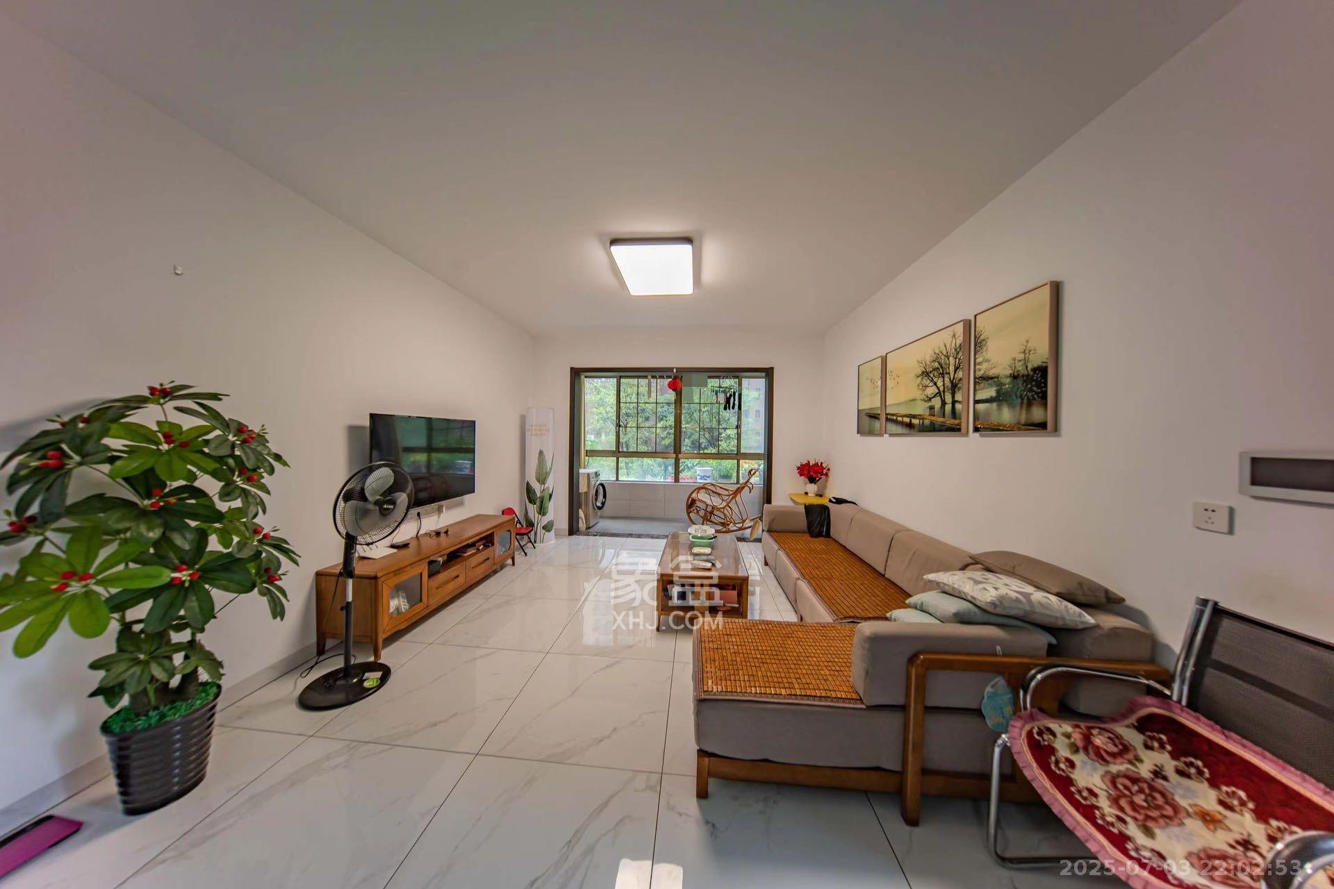 江山帝景哈佛  3室2厅2卫    2300.0元/月 江山帝景哈佛  3室2厅2卫    2300.0元/月室内图