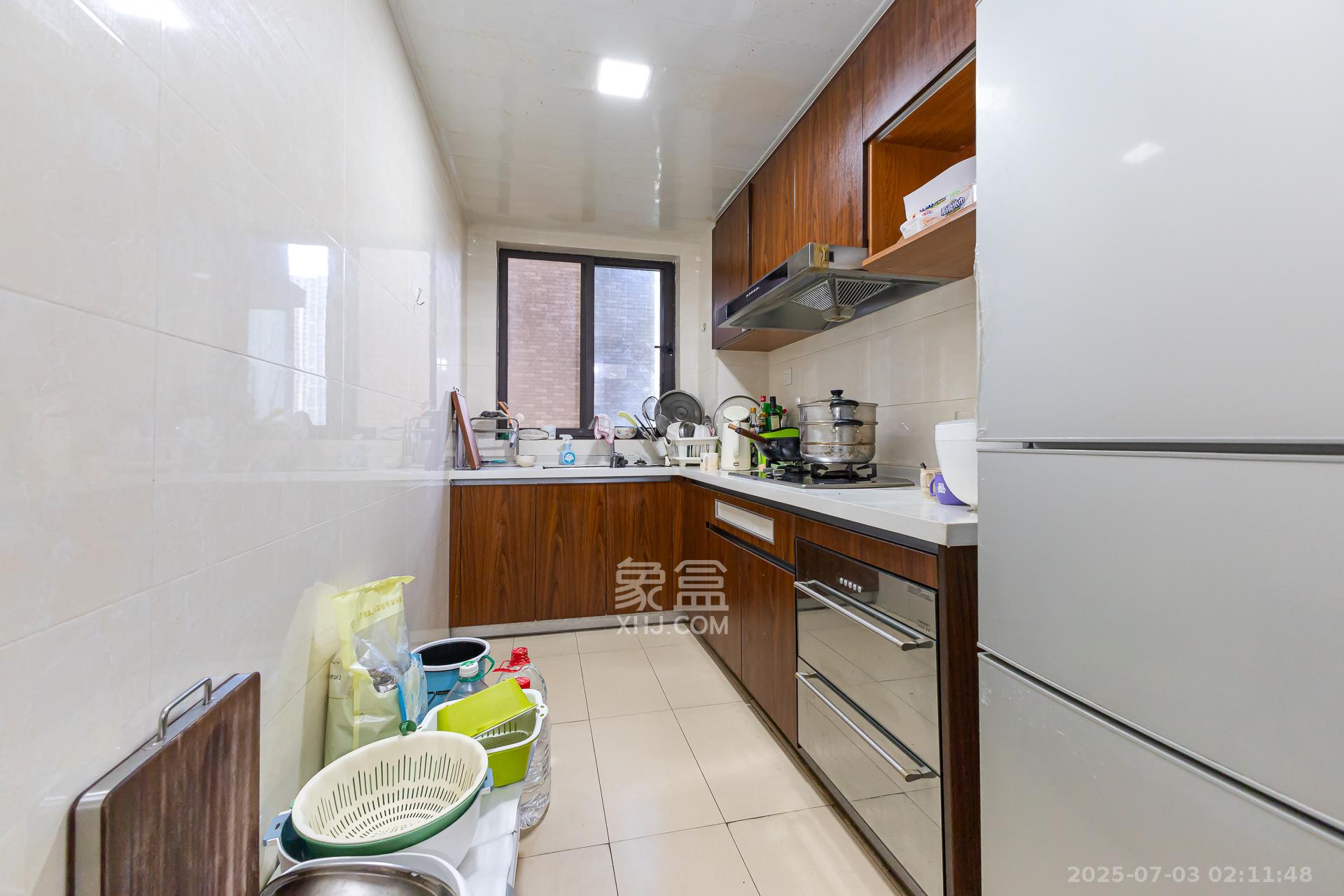 时代倾城一期 1室2厅1卫 85.0万 时代倾城一期 1室2厅1卫 85.0万厨房