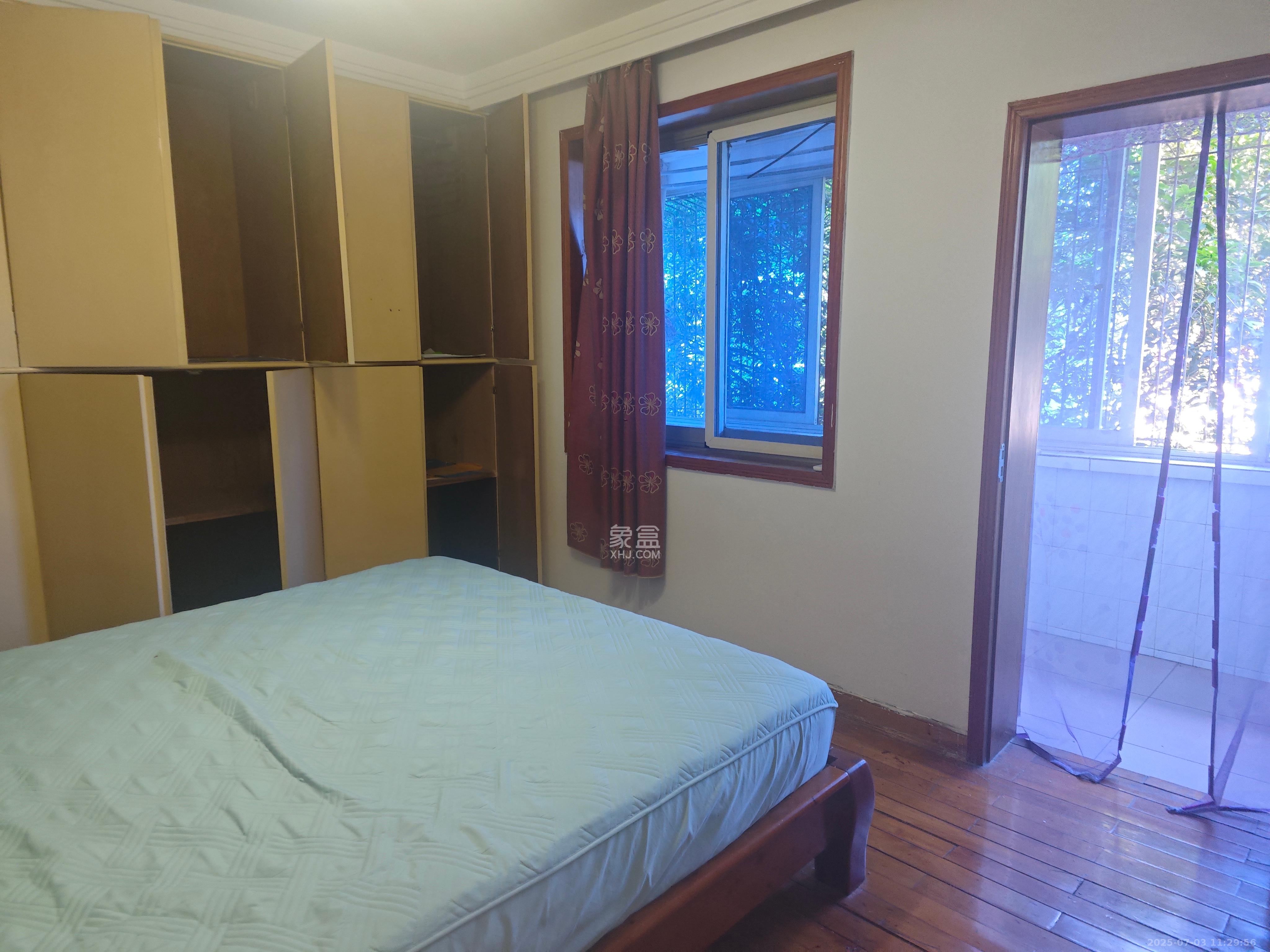 东文庙坪 2室1厅1卫 2200.0元/月 东文庙坪 2室1厅1卫 2200.0元/月室内图