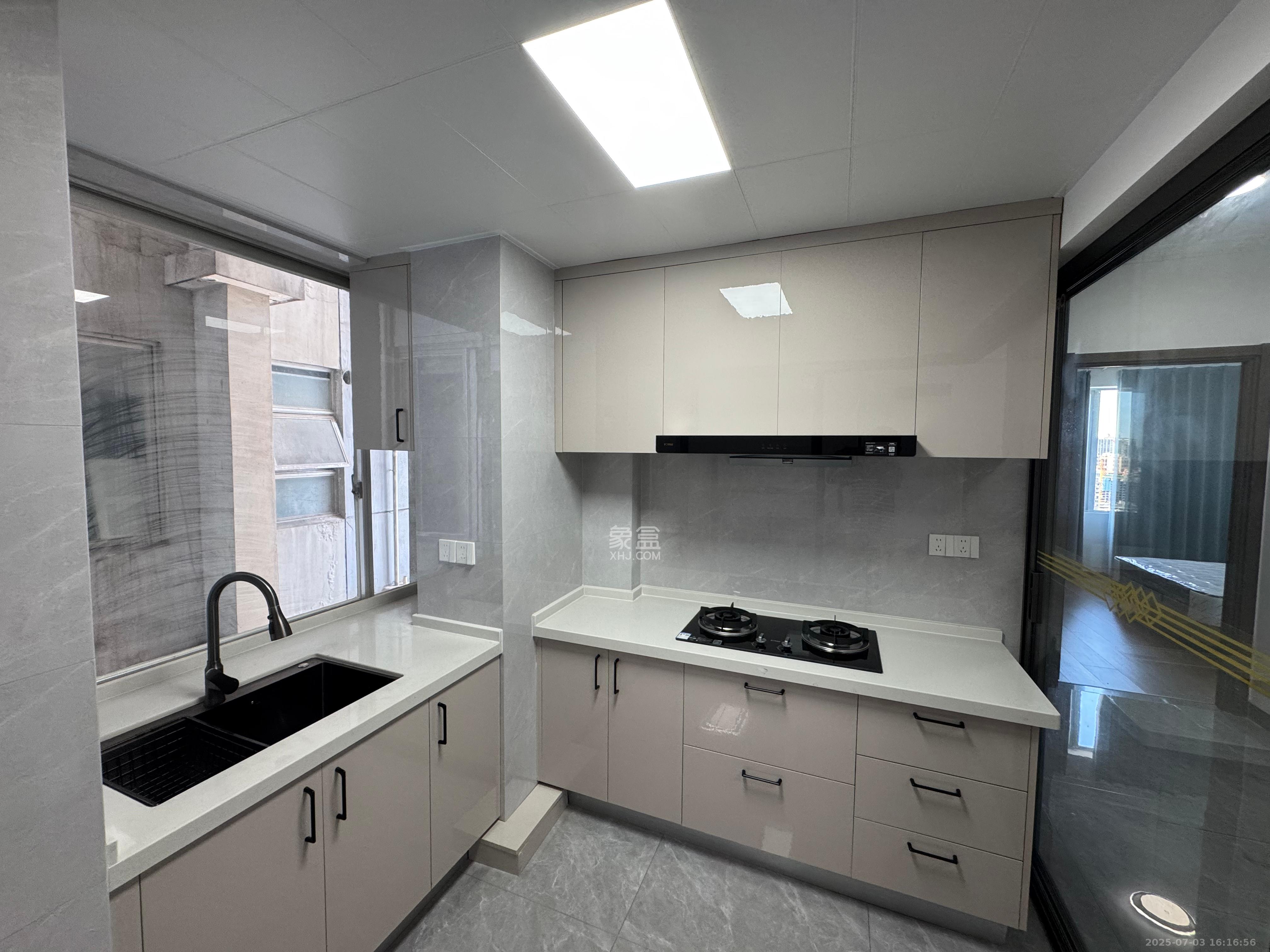 建鸿达现代城 3室2厅1卫 4800.0元/月 建鸿达现代城 3室2厅1卫 4800.0元/月室内图