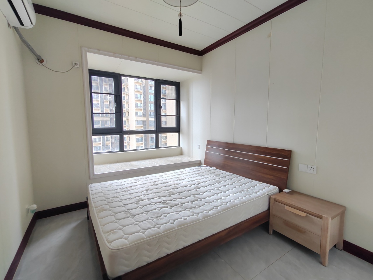 万达广场骏豪仕家(万达公馆) 4室2厅2卫 189.0万 万达广场骏豪仕家(万达公馆) 4室2厅2卫 189.0万室内图