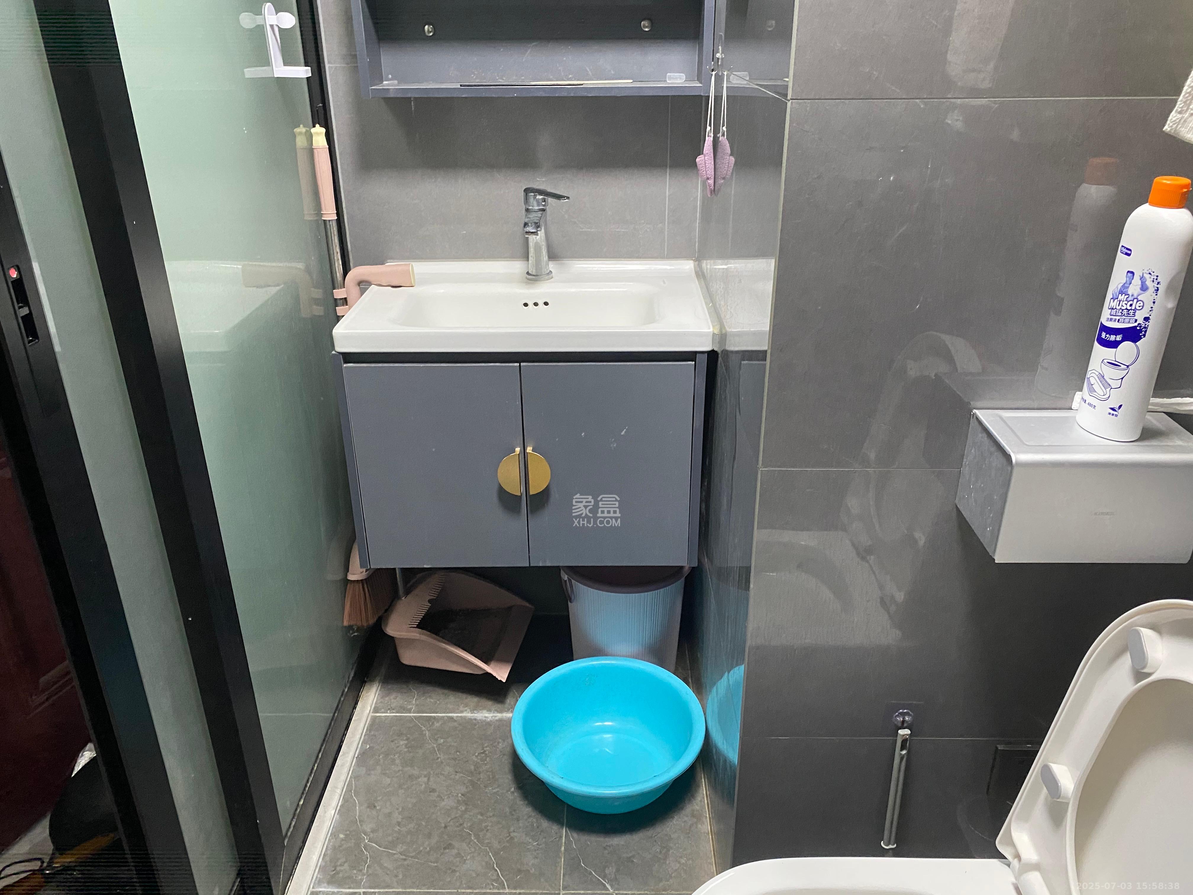 梅溪悦章  1室1厅1卫   1700.00元/月室内图