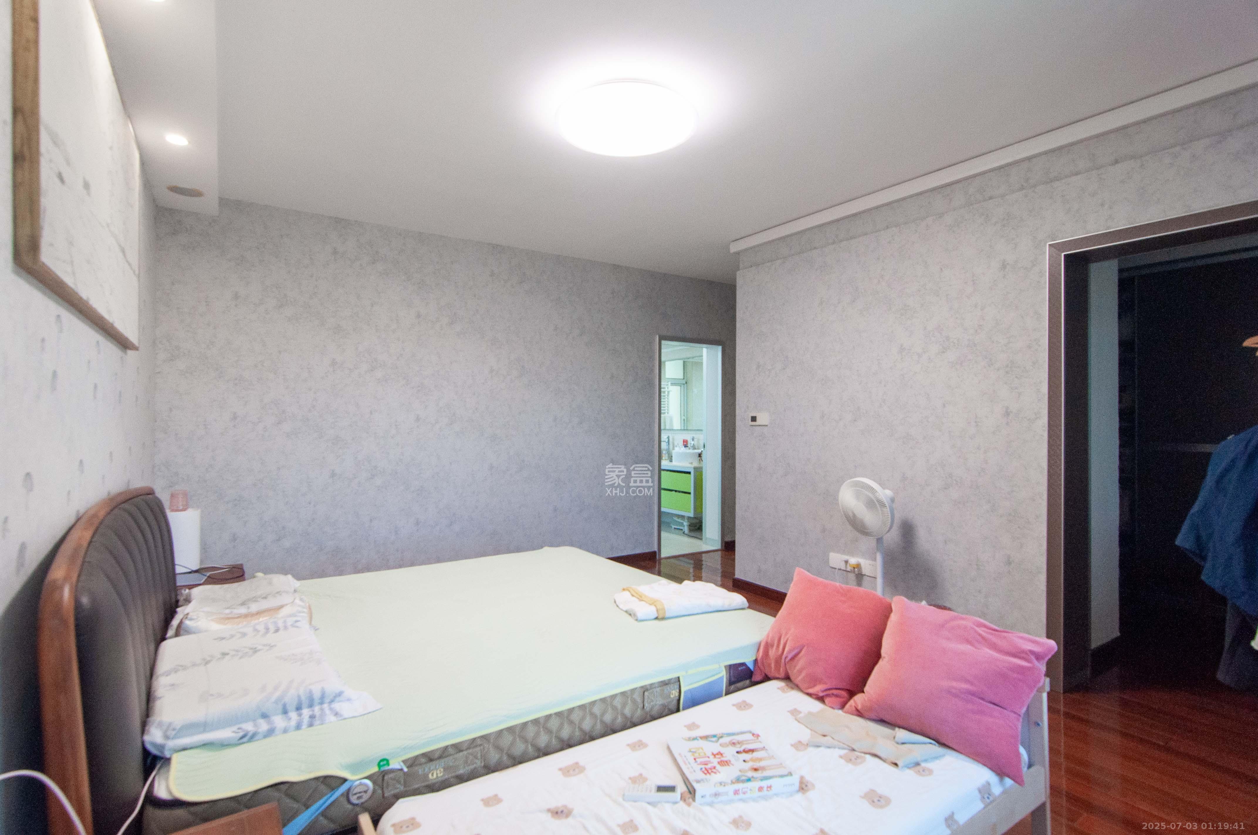 湘麓国际  4室2厅2卫    130.0万 湘麓国际  4室2厅2卫    130.0万其他