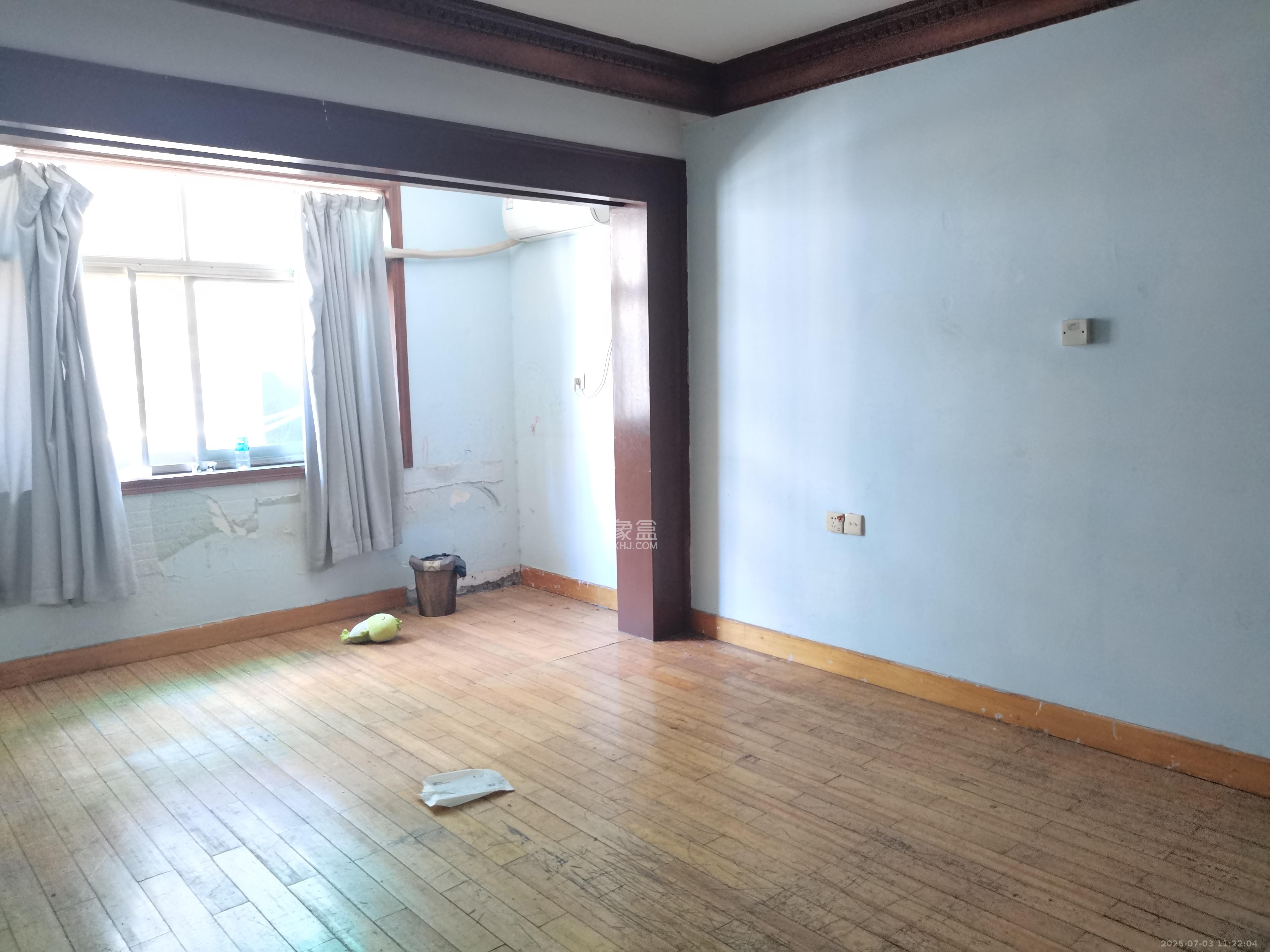 文艺公寓  1室0厅0卫   3000.00元/月室内图
