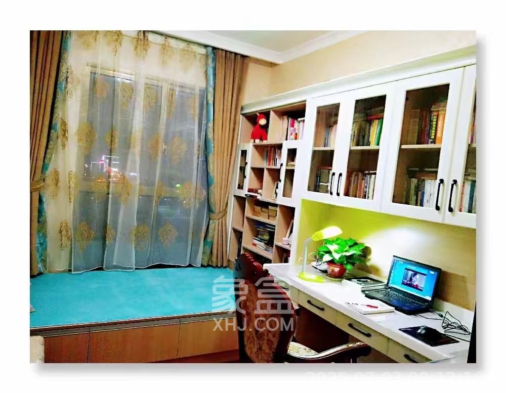 江山帝景雅典  4室2厅2卫    3300.0元/月 江山帝景雅典  4室2厅2卫    3300.0元/月室内图1