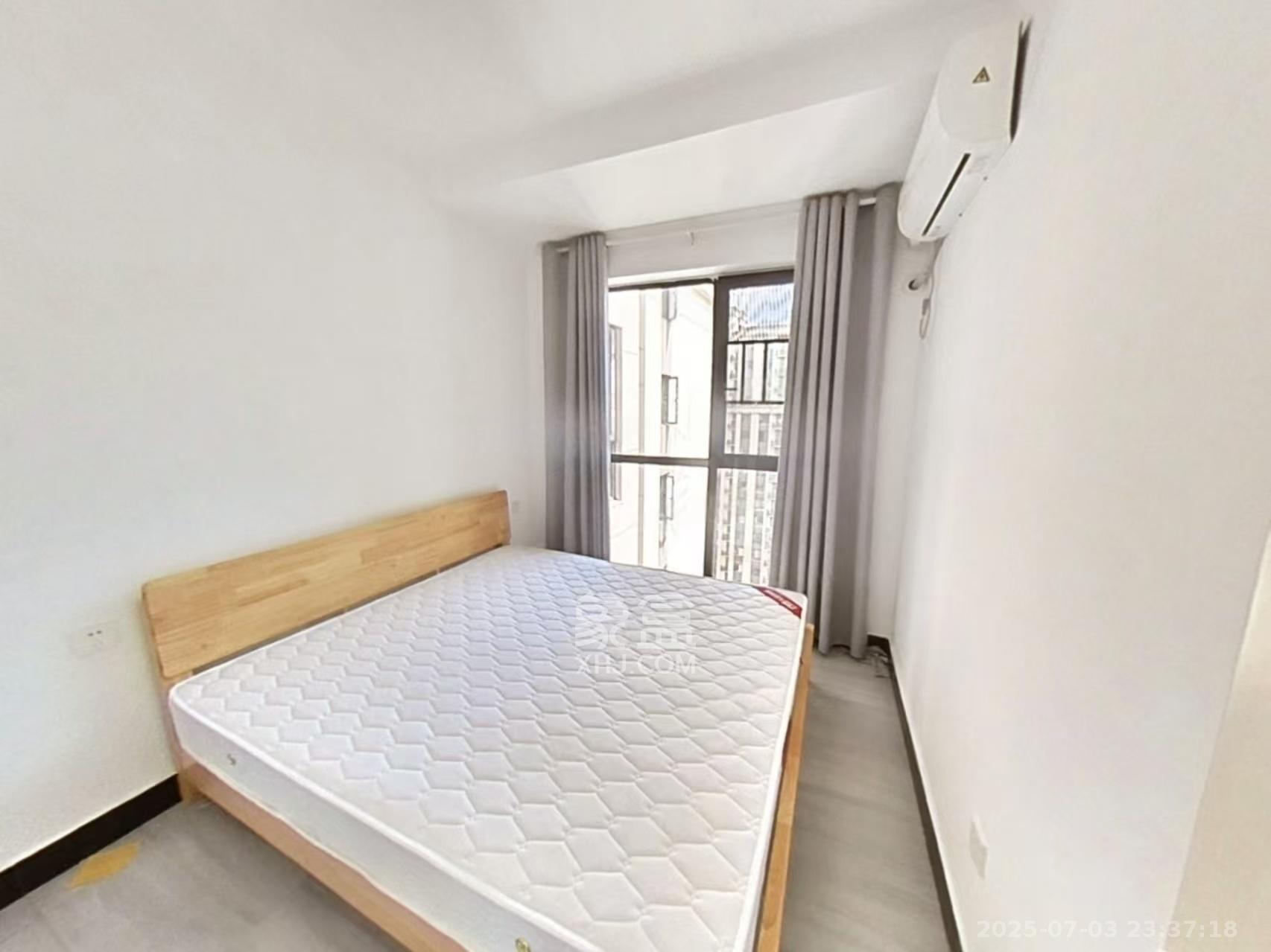 和泓梅溪四季 4室2厅2卫 3700.0元/月 和泓梅溪四季 4室2厅2卫 3700.0元/月室内图