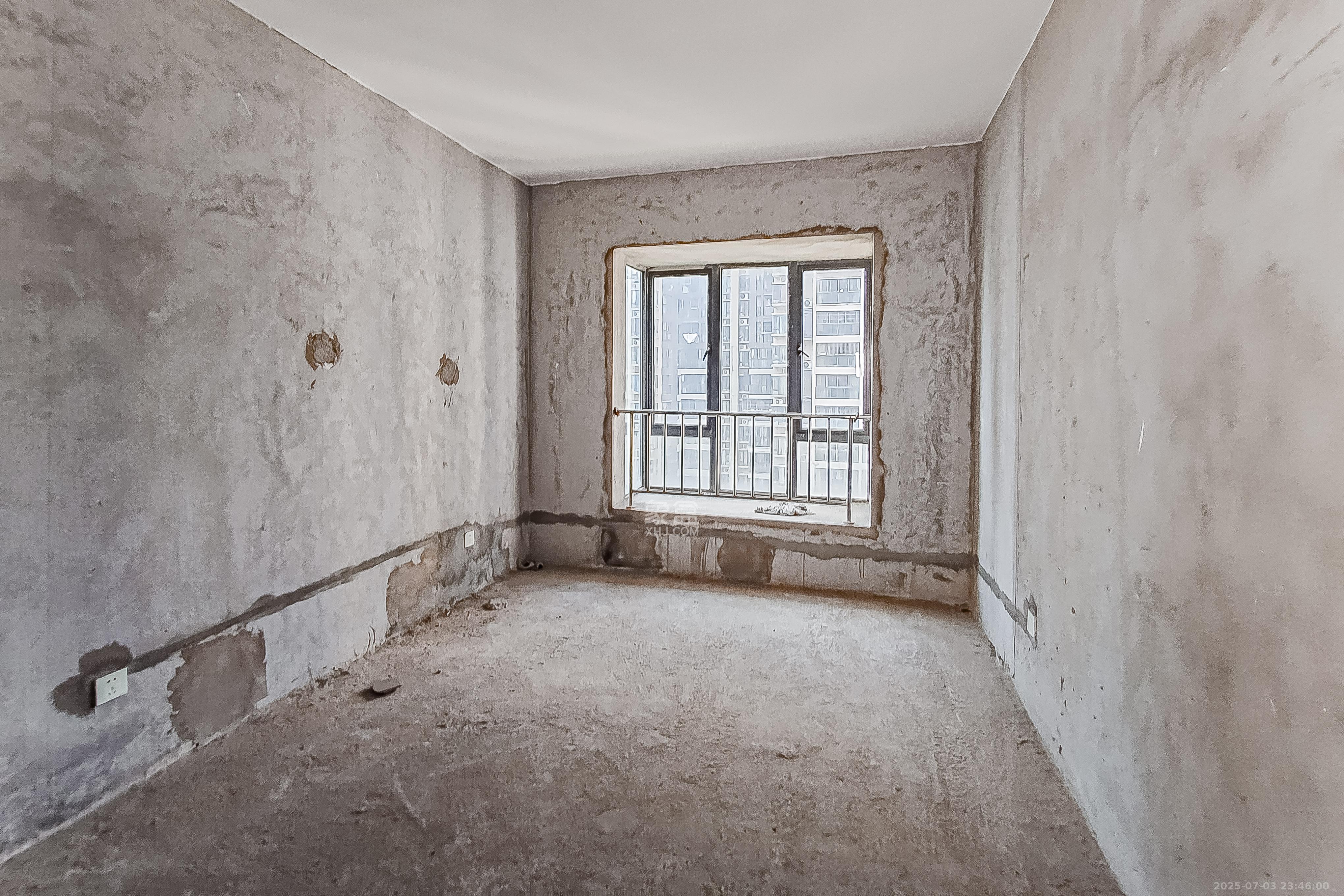 蓝山郡 4室2厅2卫 108.0万 蓝山郡 4室2厅2卫 108.0万卧室